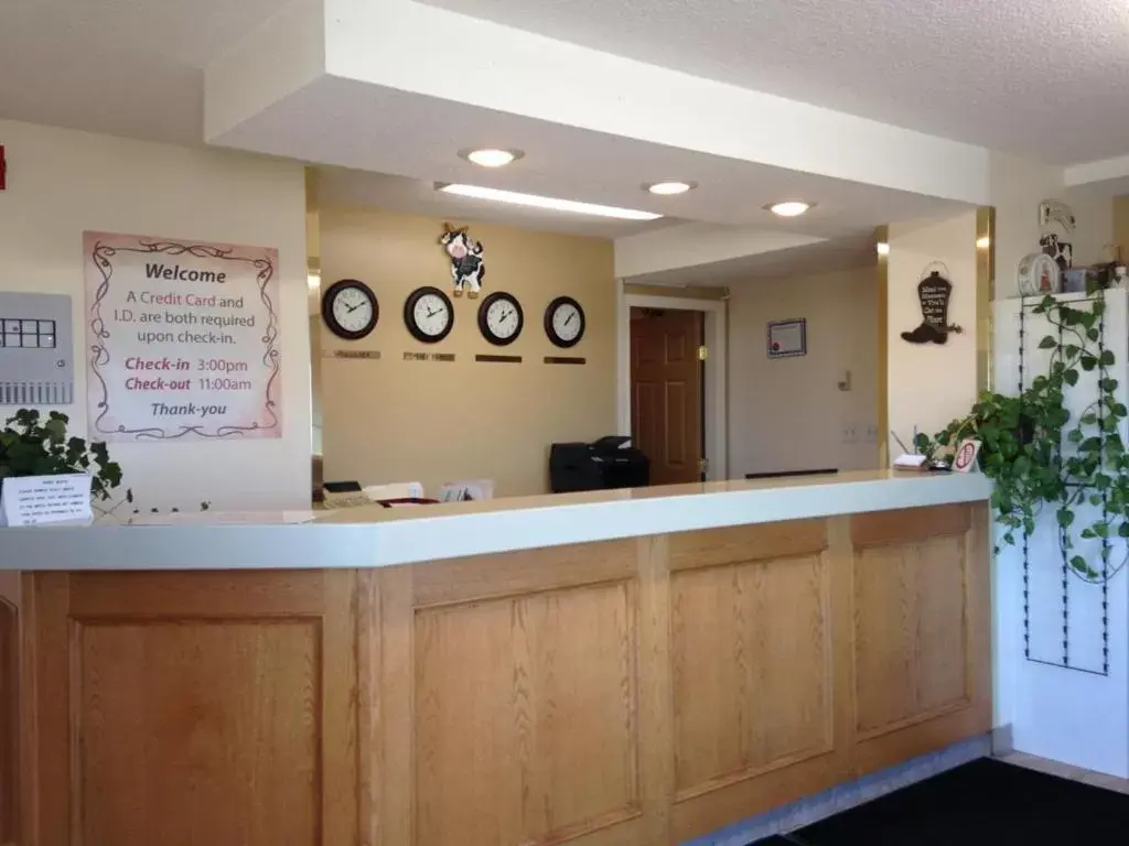 Lobby/Reception in Western Budget Motel Peace River