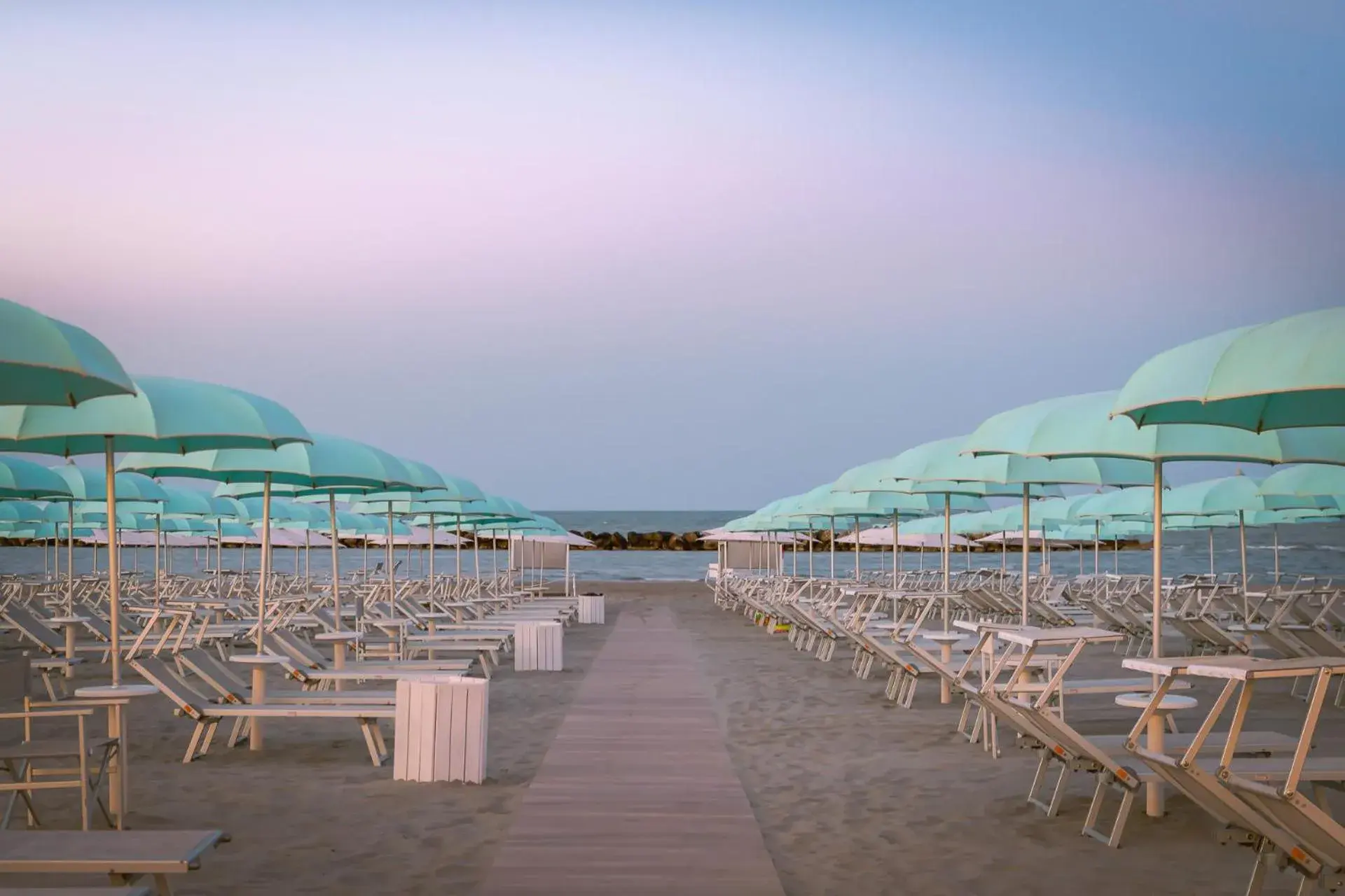 Beach, Swimming Pool in Blu Suite Hotel