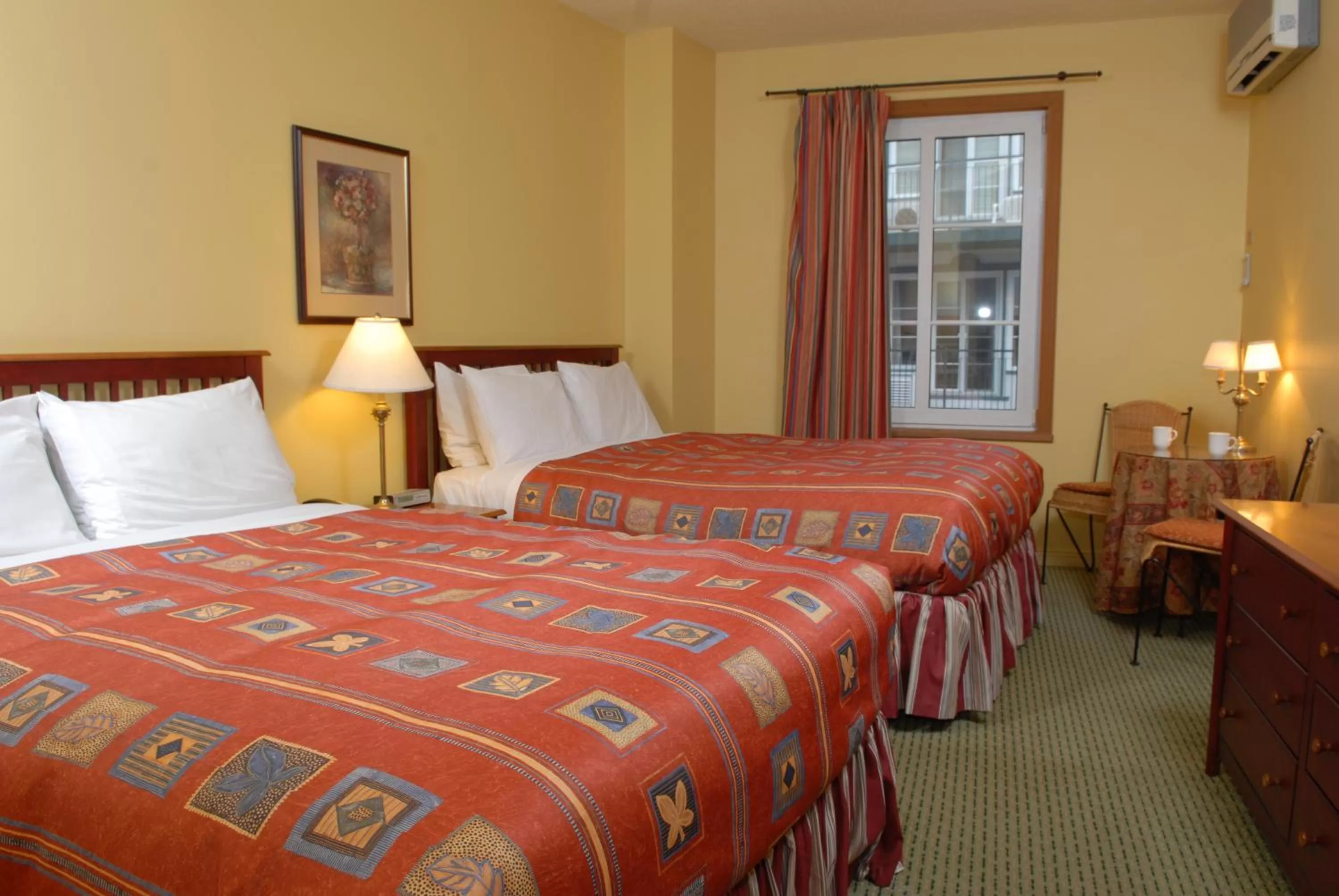Bed in Place Saint Bernard Mont Tremblant