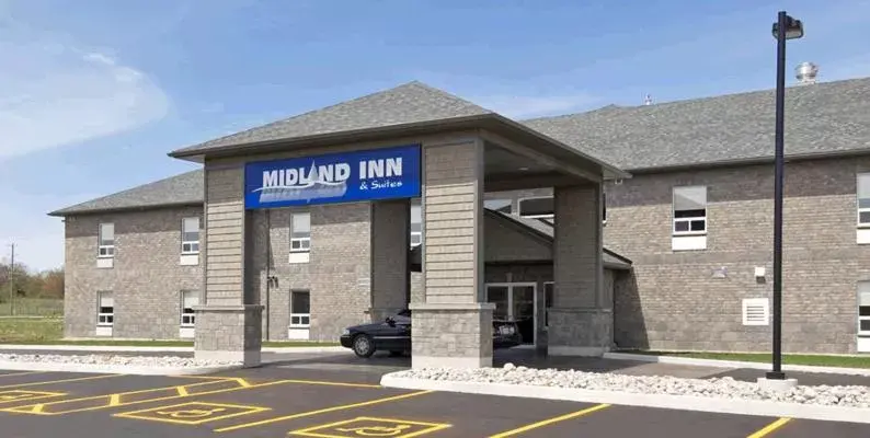 Facade/entrance in Midland Inn & Suites