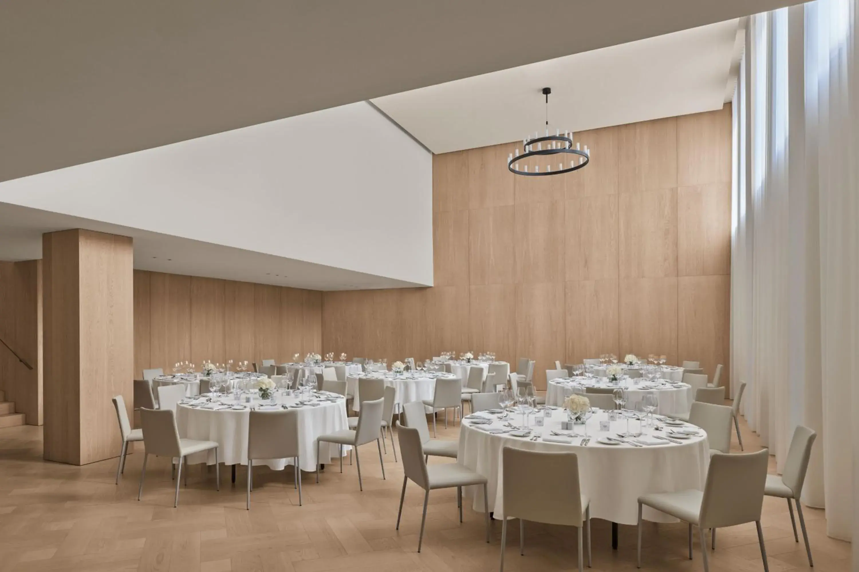 Meeting/conference room, Restaurant/Places to Eat in The Madrid EDITION
