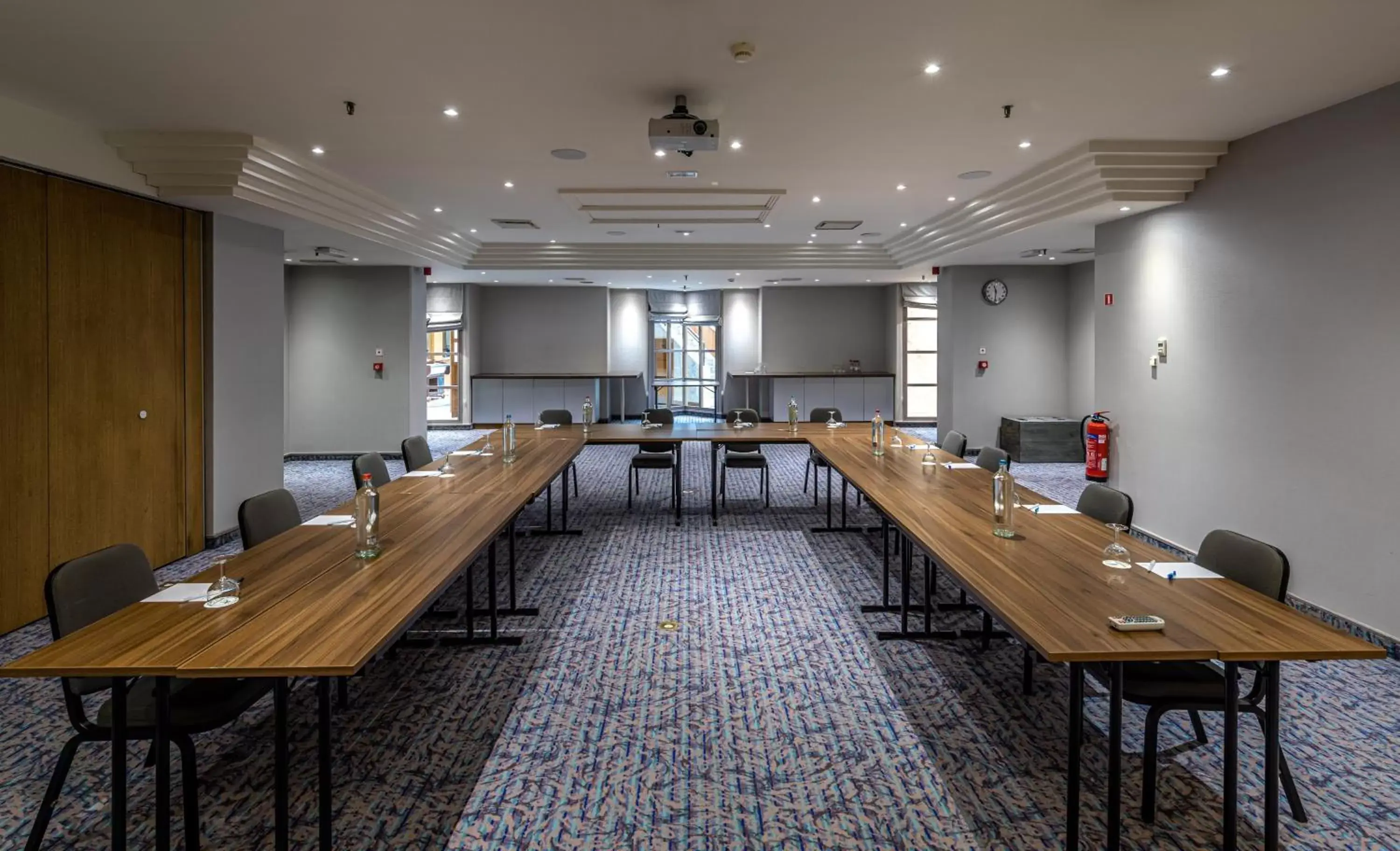 Meeting/conference room in Holiday Inn Gent Expo, an IHG Hotel