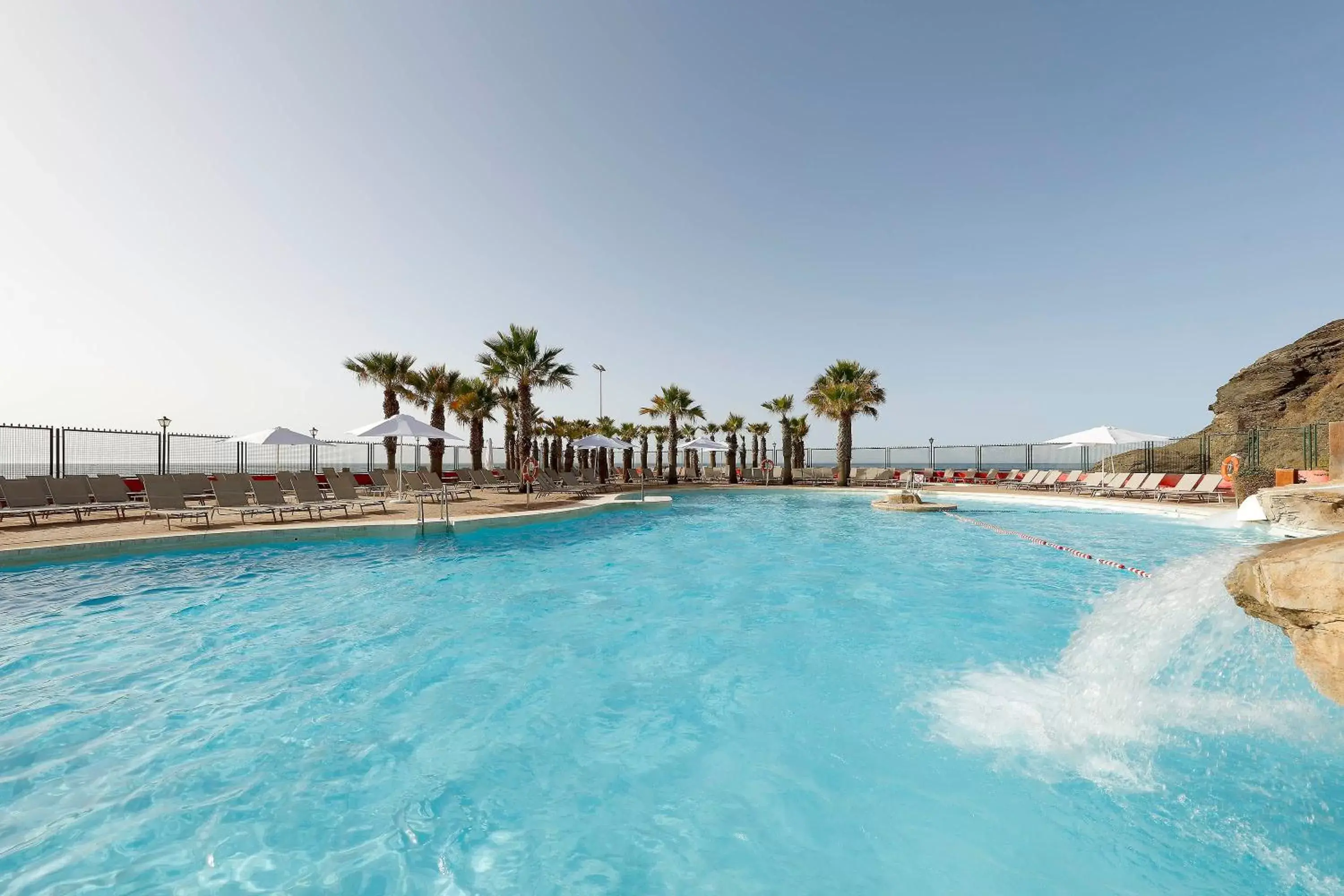 Swimming pool in Hotel Benalma Costa del Sol Swimming pool in Hotel Benalma Costa del Sol