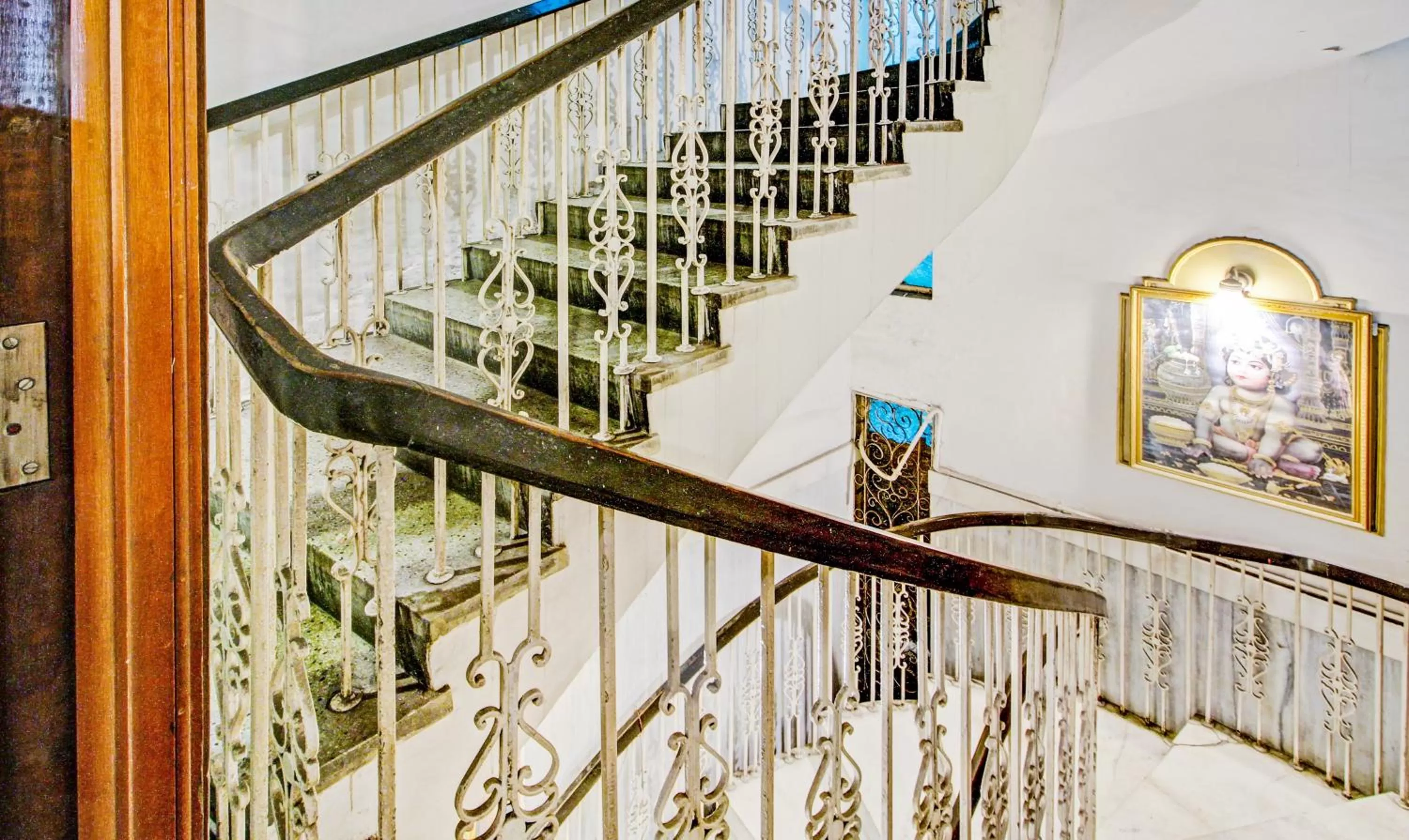 Lobby or reception in Treebo Mira Inn, Camac Street