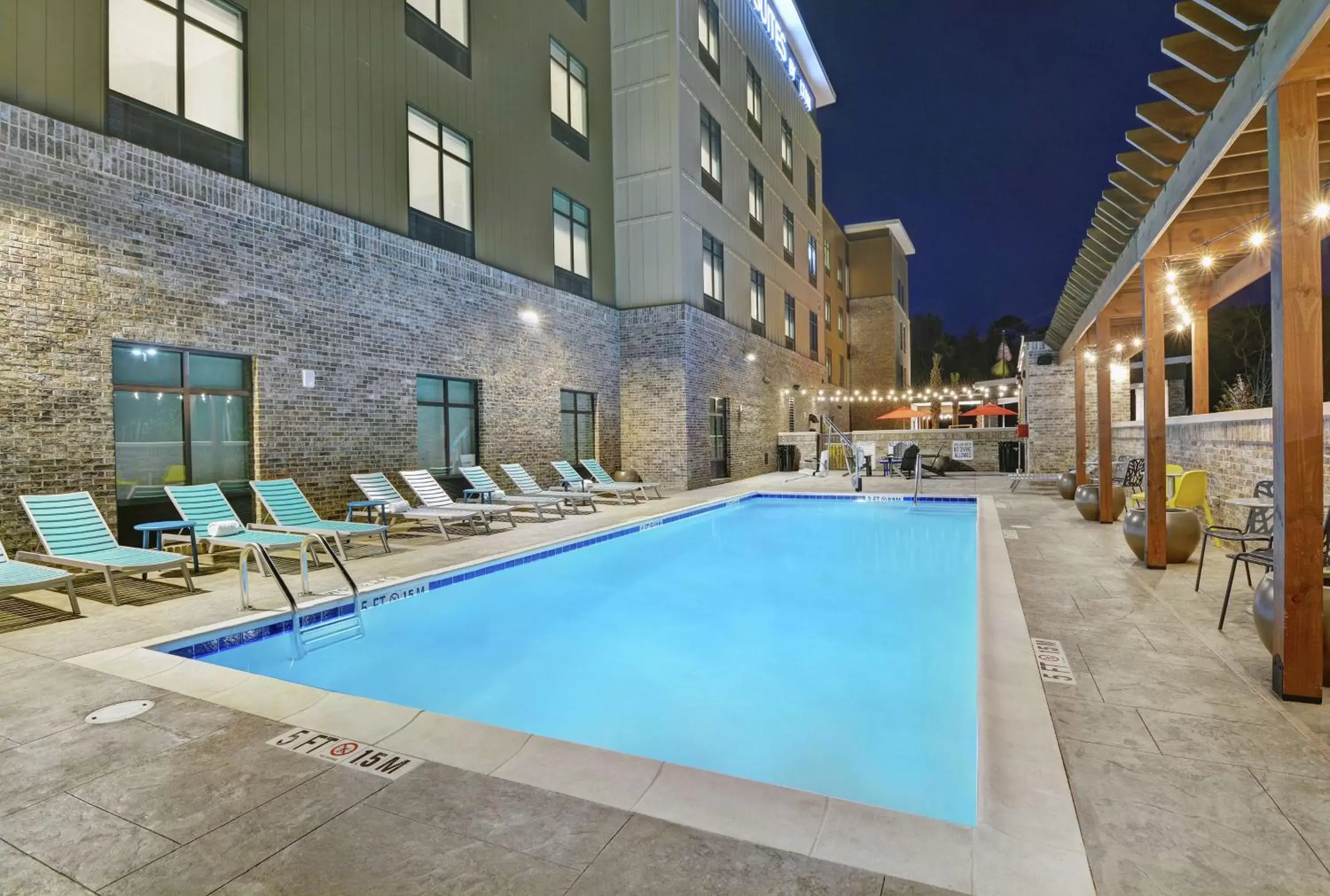 Pool view in Home2 Suites By Hilton Charleston Daniel Island, Sc Pool view in Home2 Suites By Hilton Charleston Daniel Island, Sc