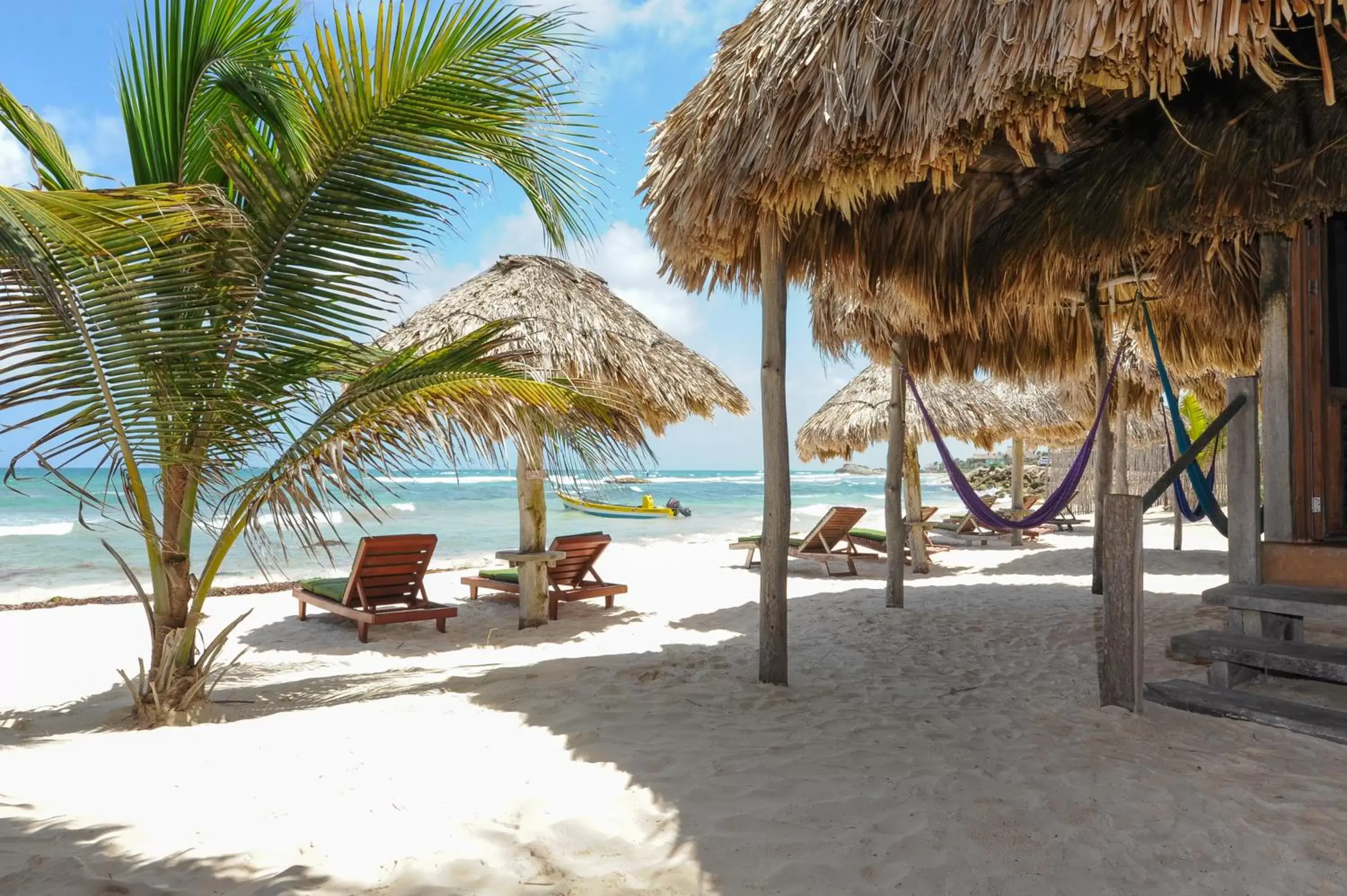 Balcony/Terrace, Beach in Zamas Hotel