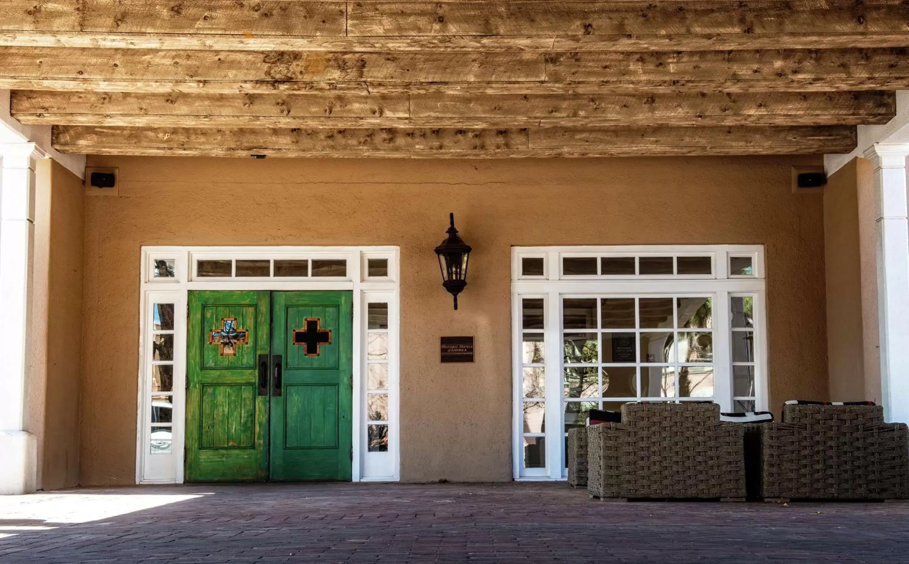 Property building in Hilton Santa Fe Historic Plaza