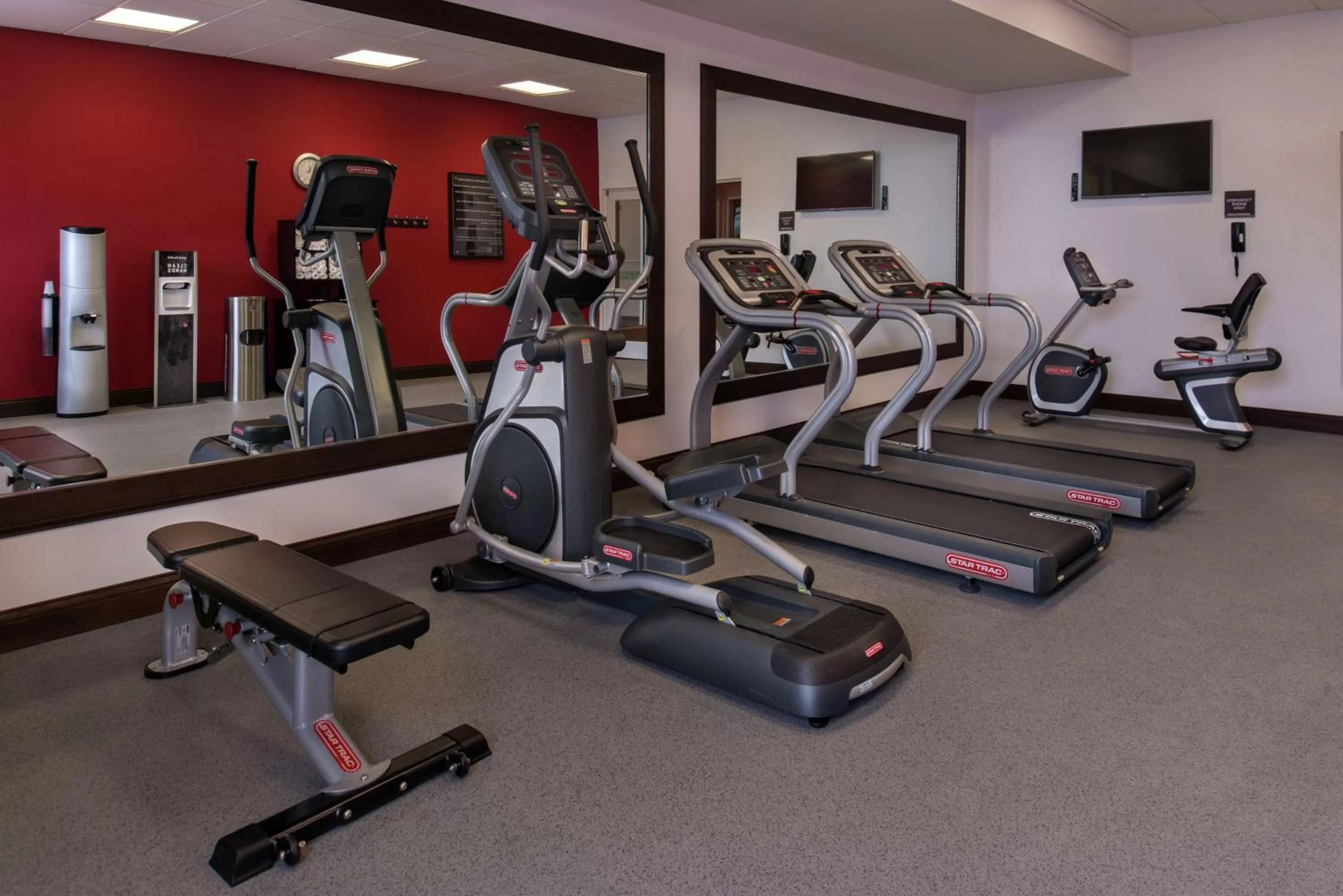 Fitness centre/facilities in Hilton Garden Inn Bristol