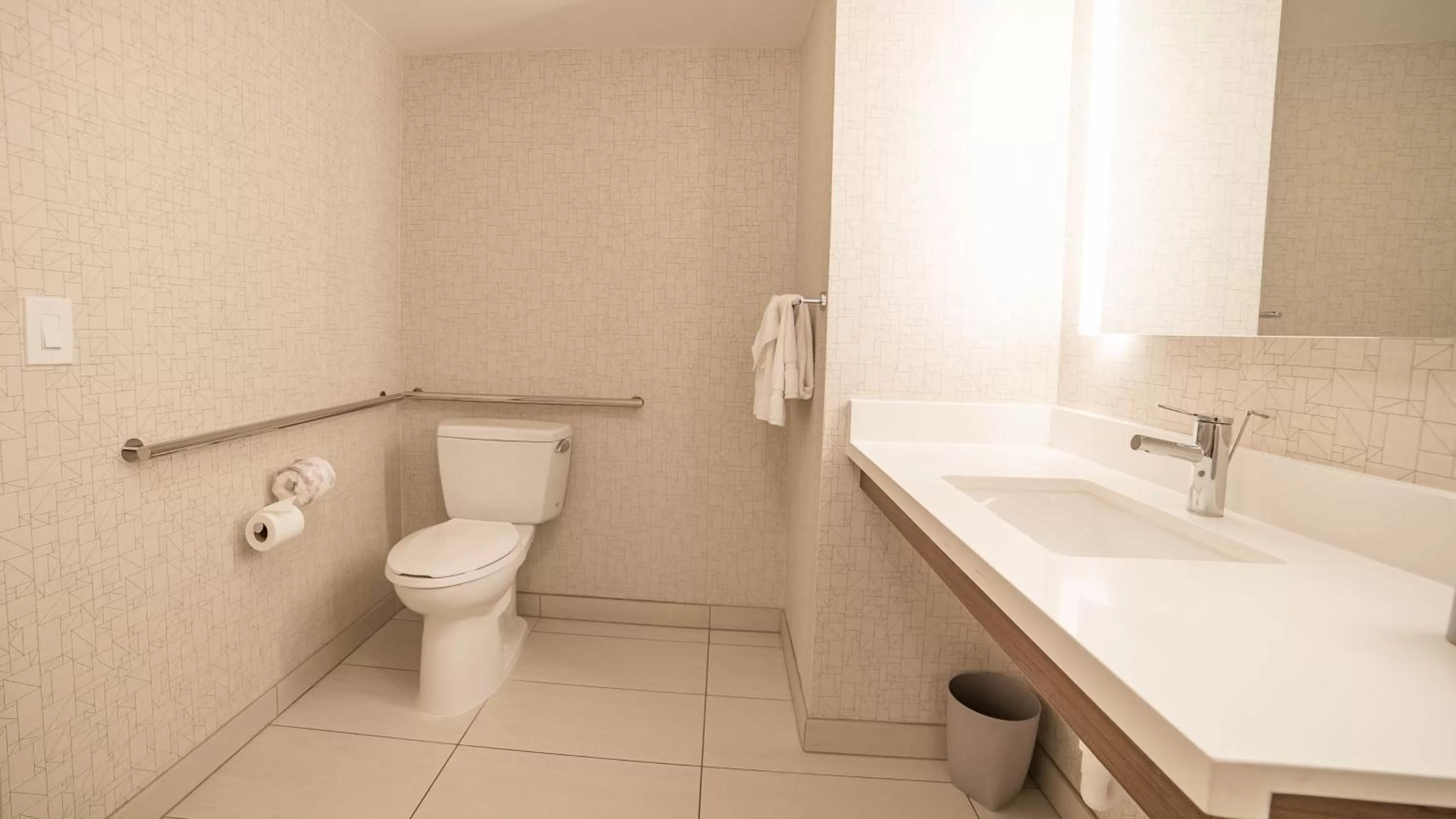 Bathroom in Holiday Inn Express Porterville by IHG