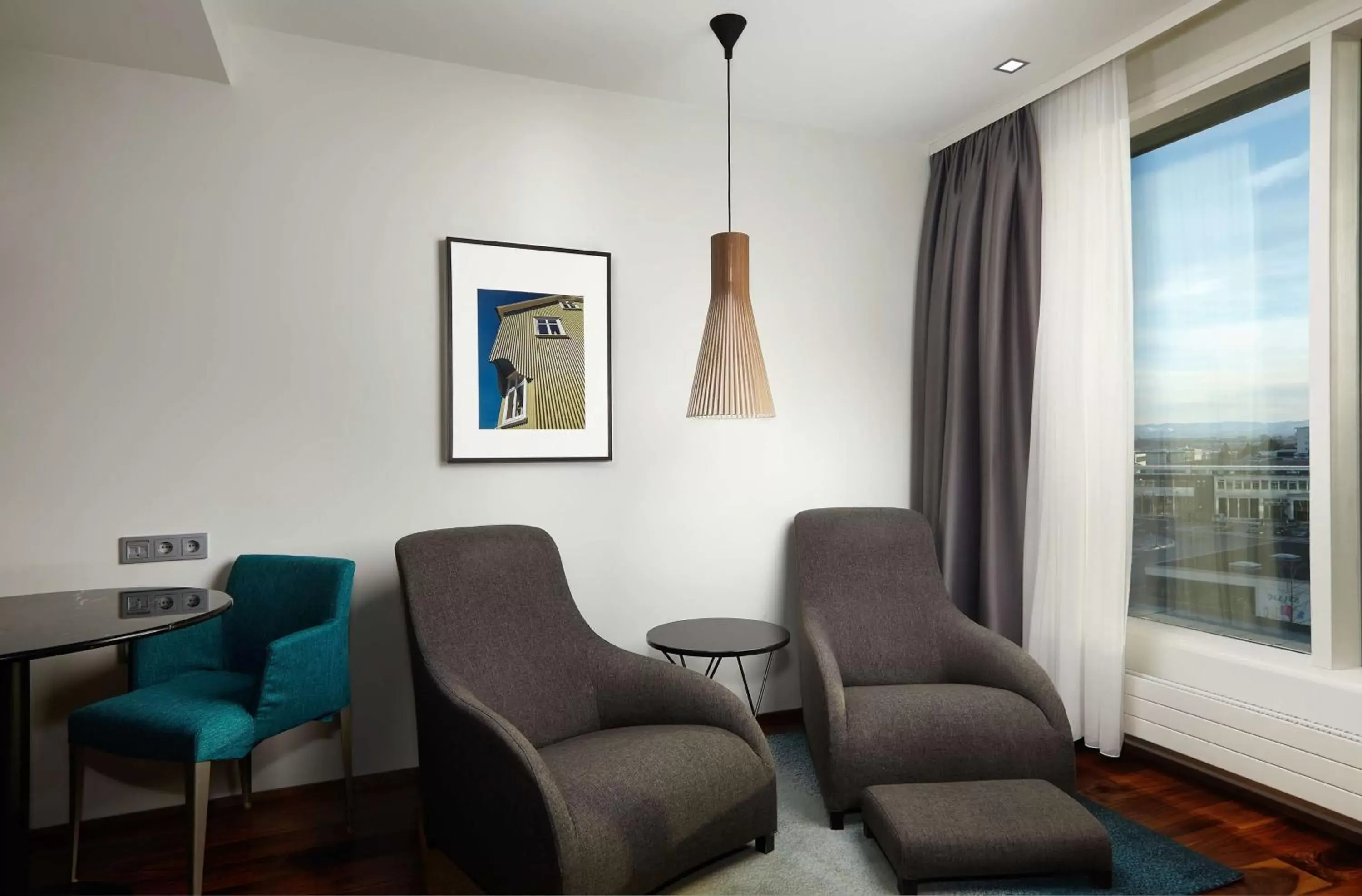 Living room, Seating Area in Hilton Reykjavik Nordica