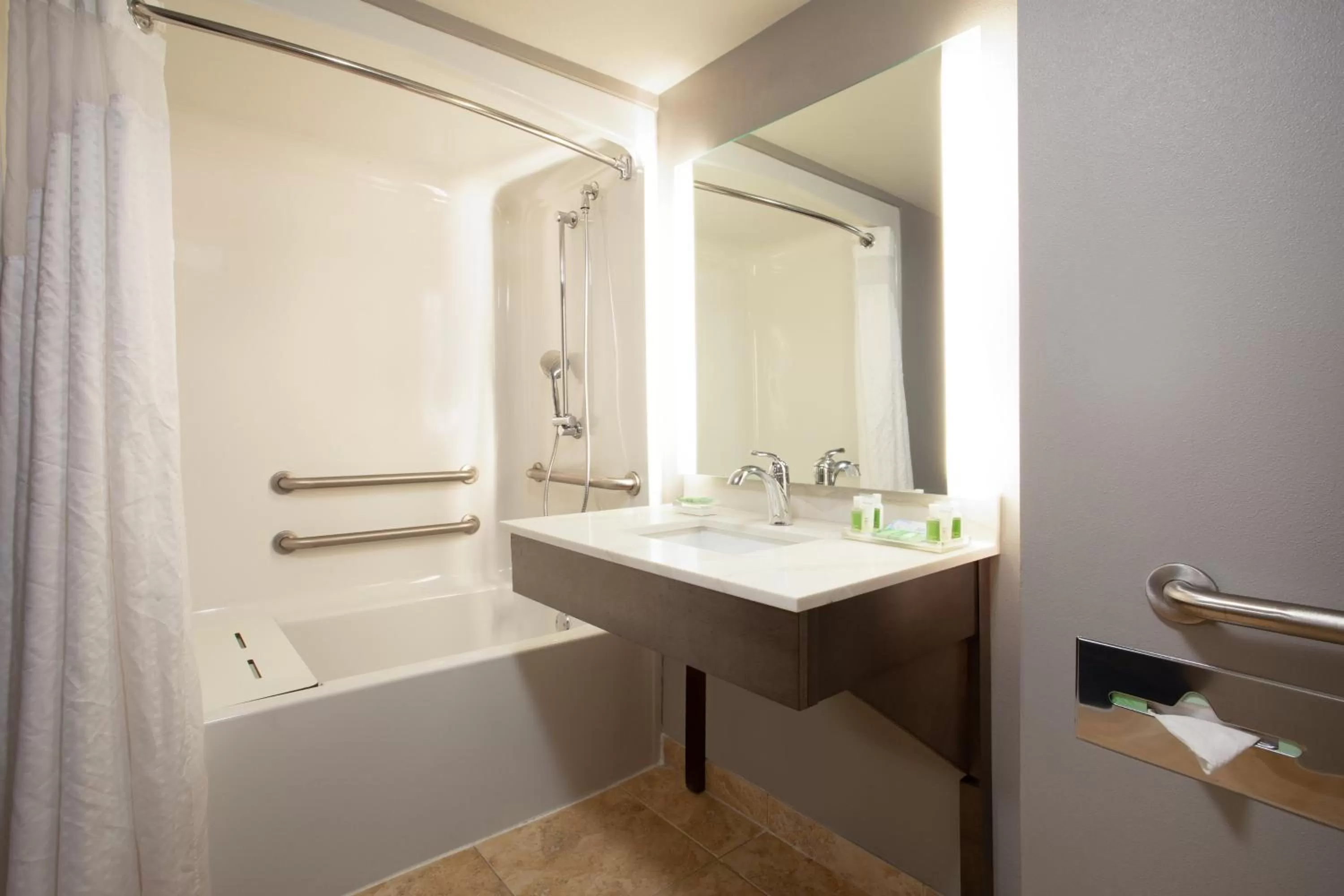 Bathroom in Holiday Inn Valdosta Conference Center by IHG