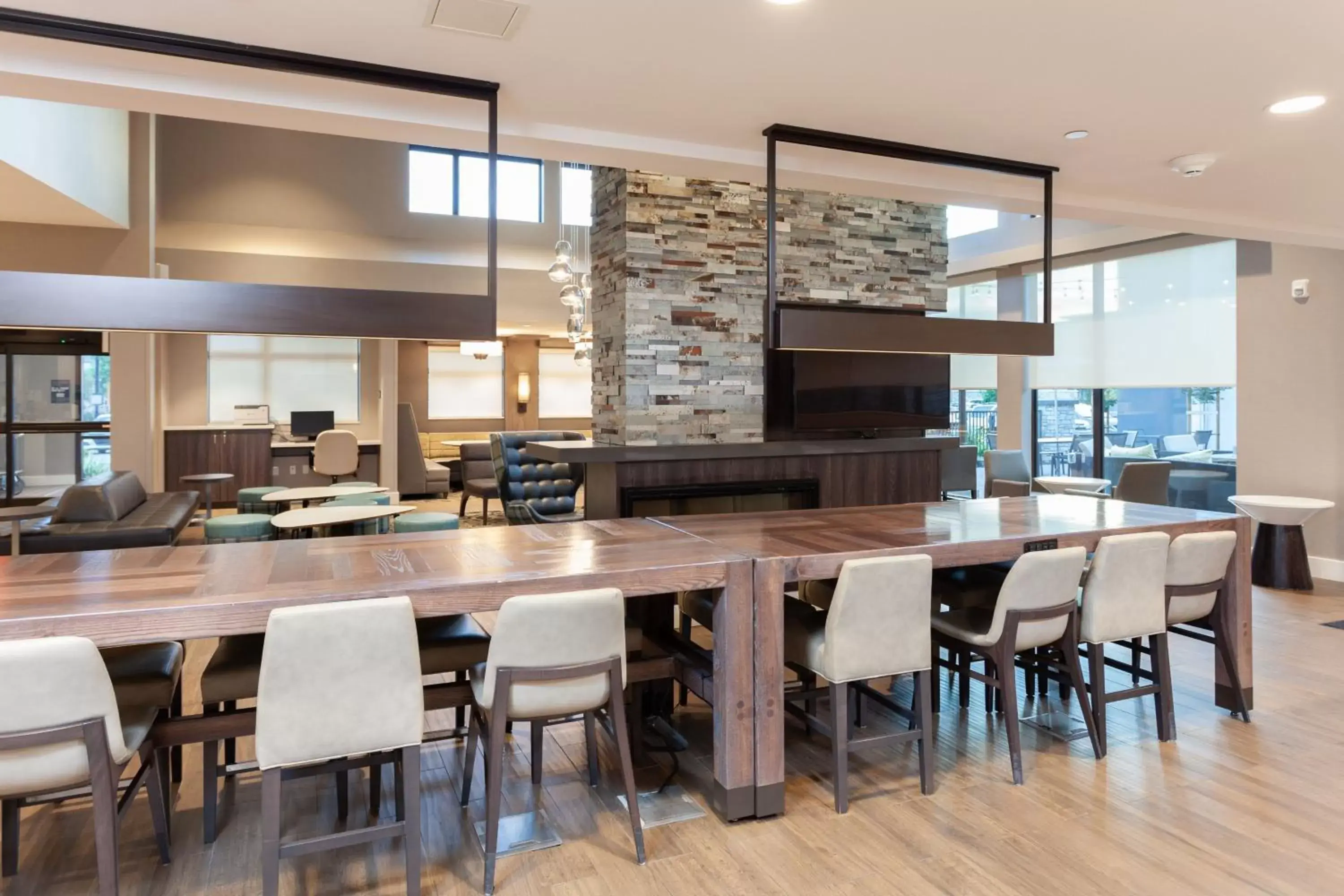Lobby or reception, Restaurant/Places to Eat in Residence Inn Livermore