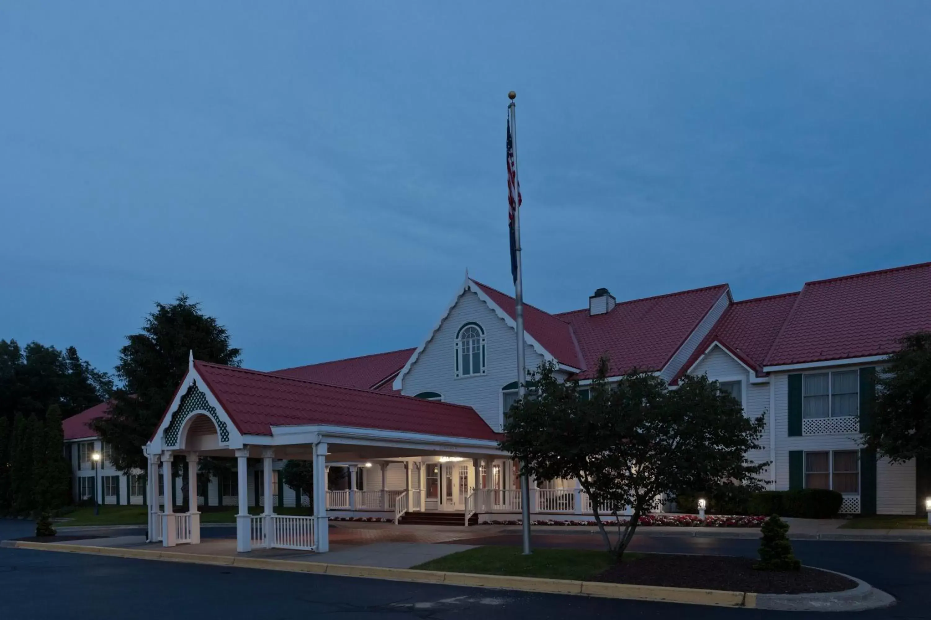 Facade/entrance in Country Inn & Suites by Radisson, Holland, MI Facade/entrance in Country Inn & Suites by Radisson, Holland, MI