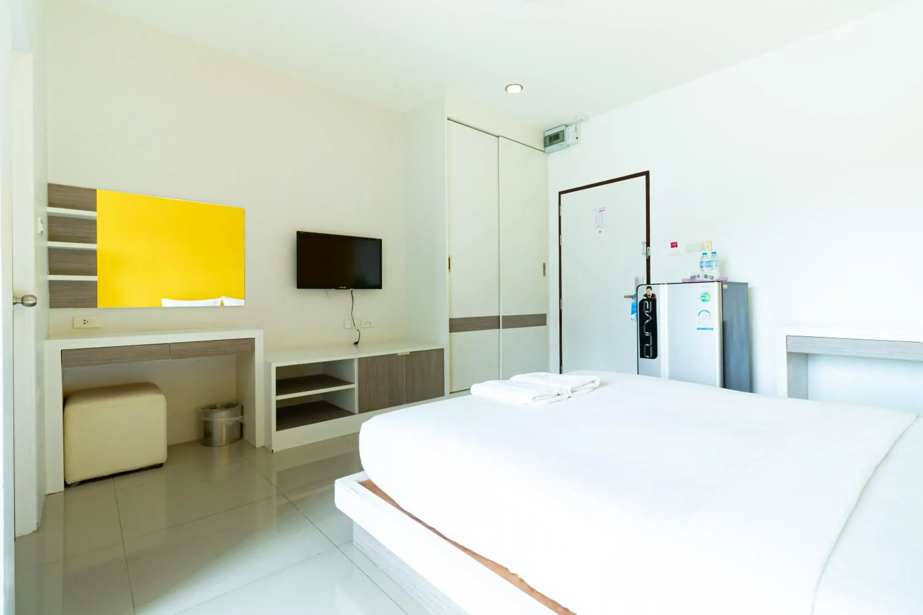 Bedroom, Bed in Udee Living Place