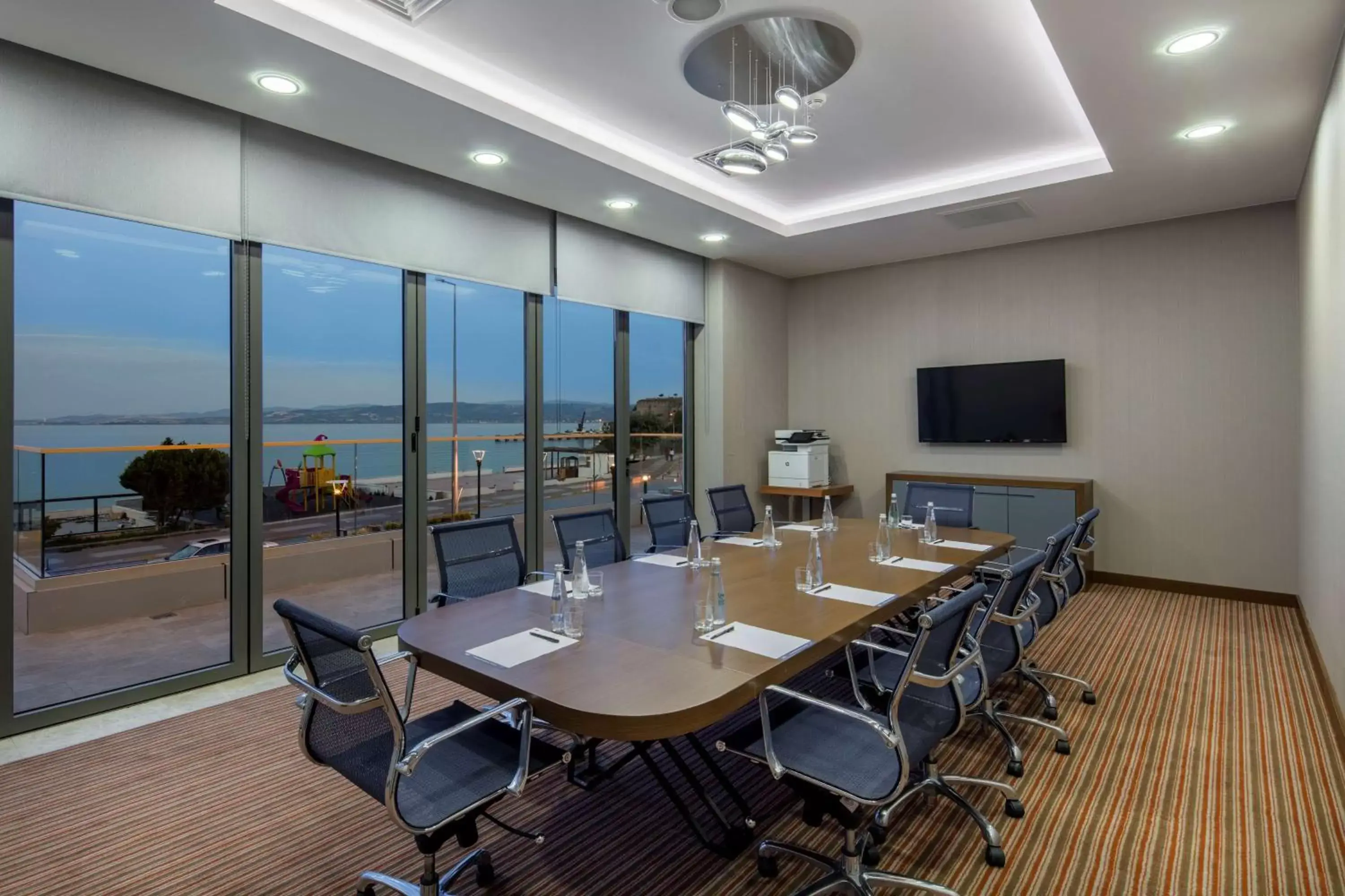 Meeting/conference room in Hampton by Hilton Canakkale Gelibolu