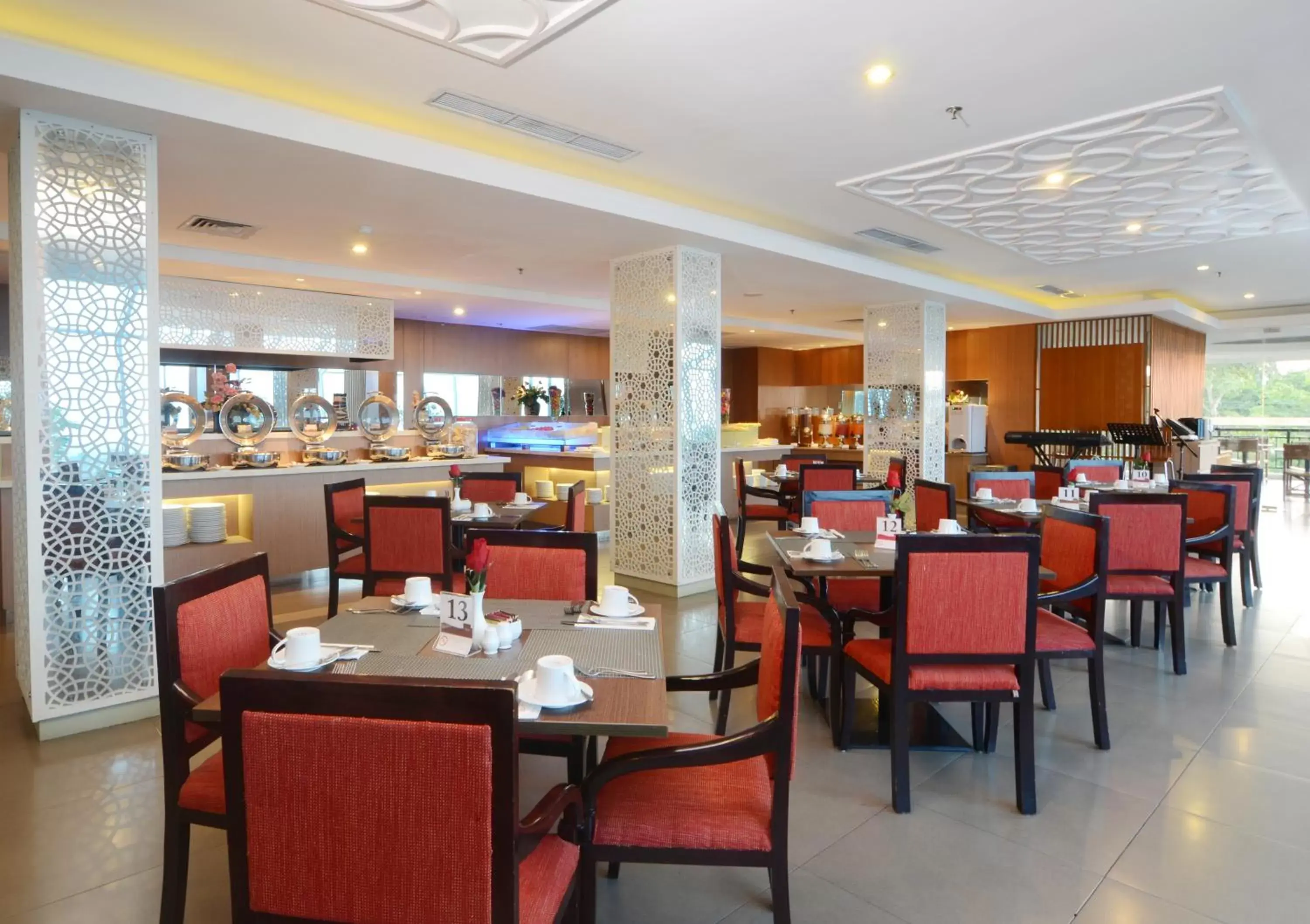 Lounge or bar in Emersia Hotel and Resort Lounge or bar in Emersia Hotel and Resort