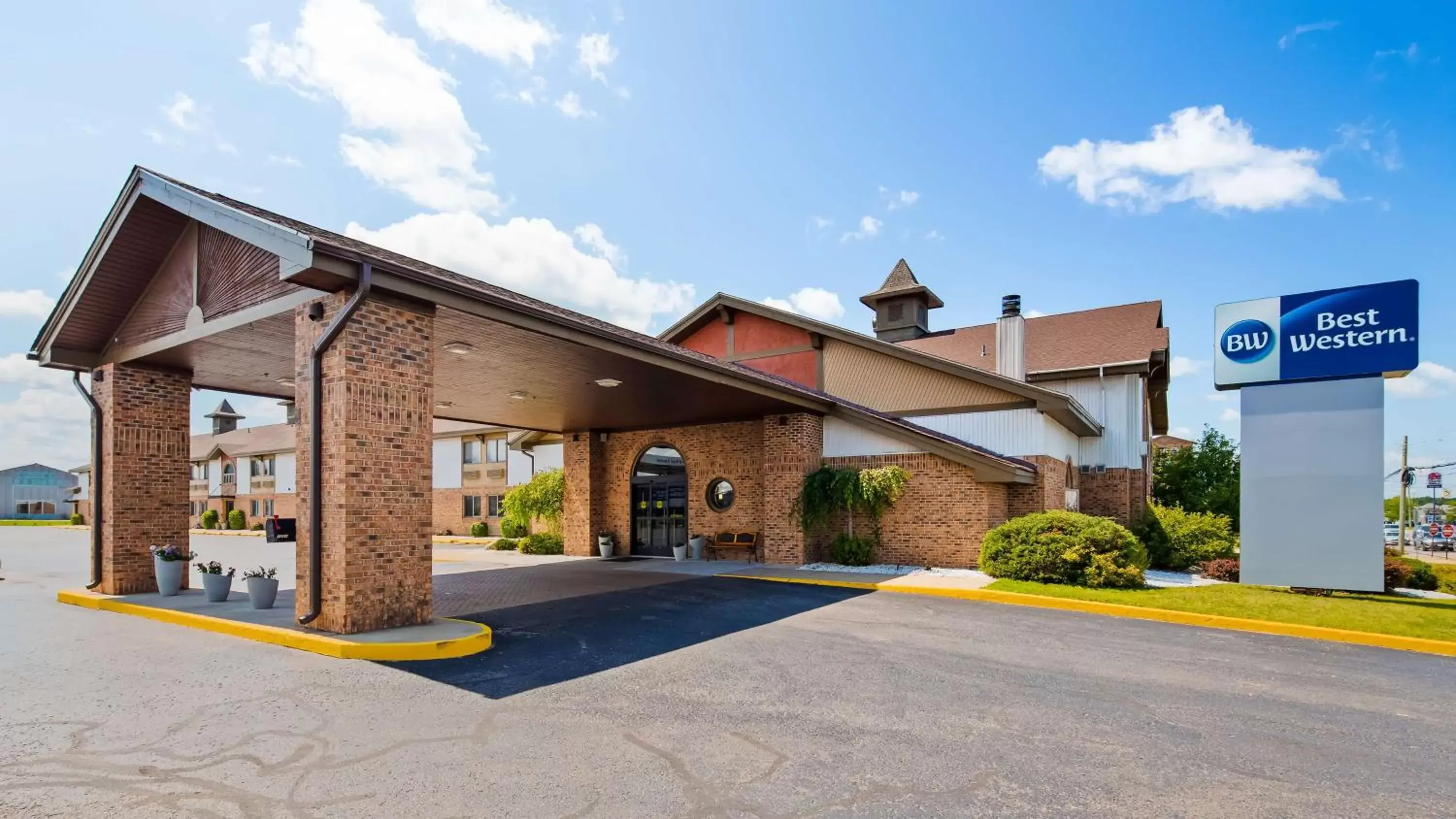 Property Building in Best Western Gaylord