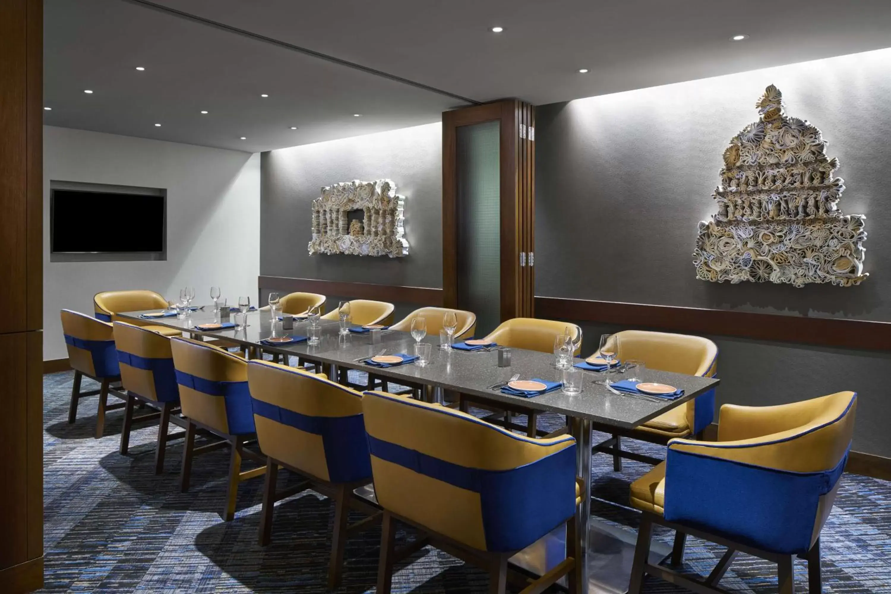 Restaurant/places to eat in Hyatt Regency Washington on Capitol Hill Restaurant/places to eat in Hyatt Regency Washington on Capitol Hill