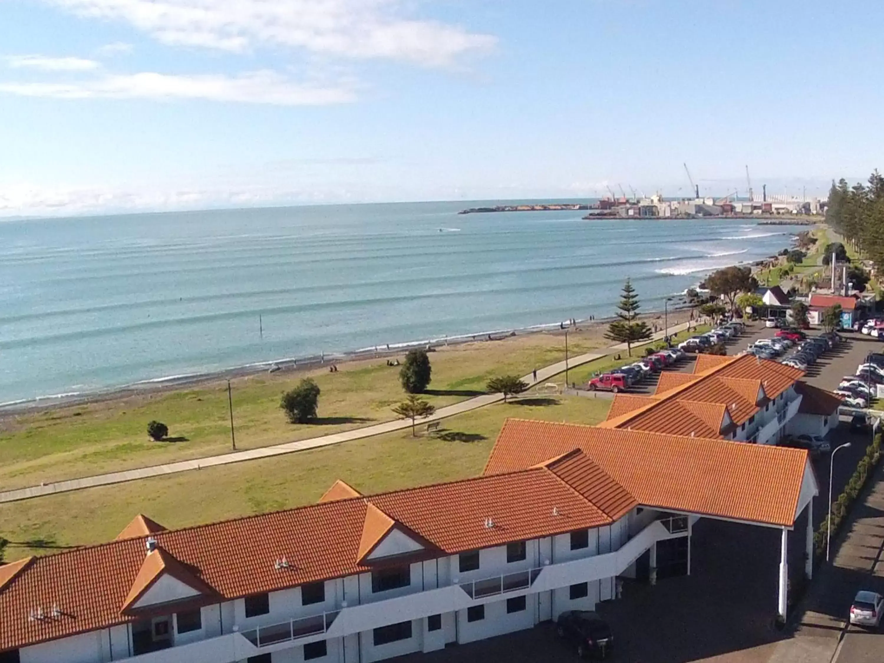 Sea view, Balcony/Terrace in Harbour View Seaside Accommodation Napier