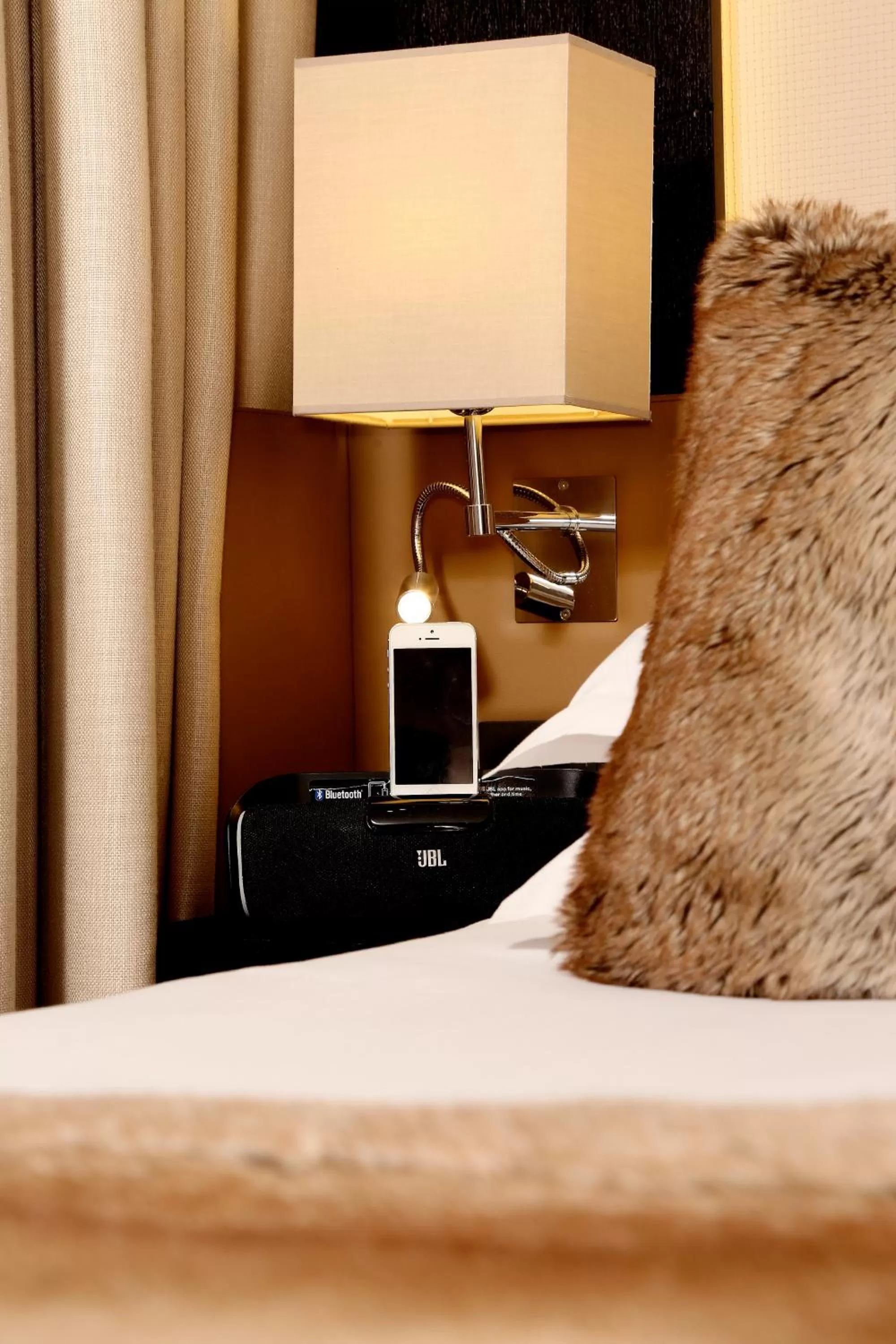 Decorative detail, Bed in Hôtel Elysées Paris