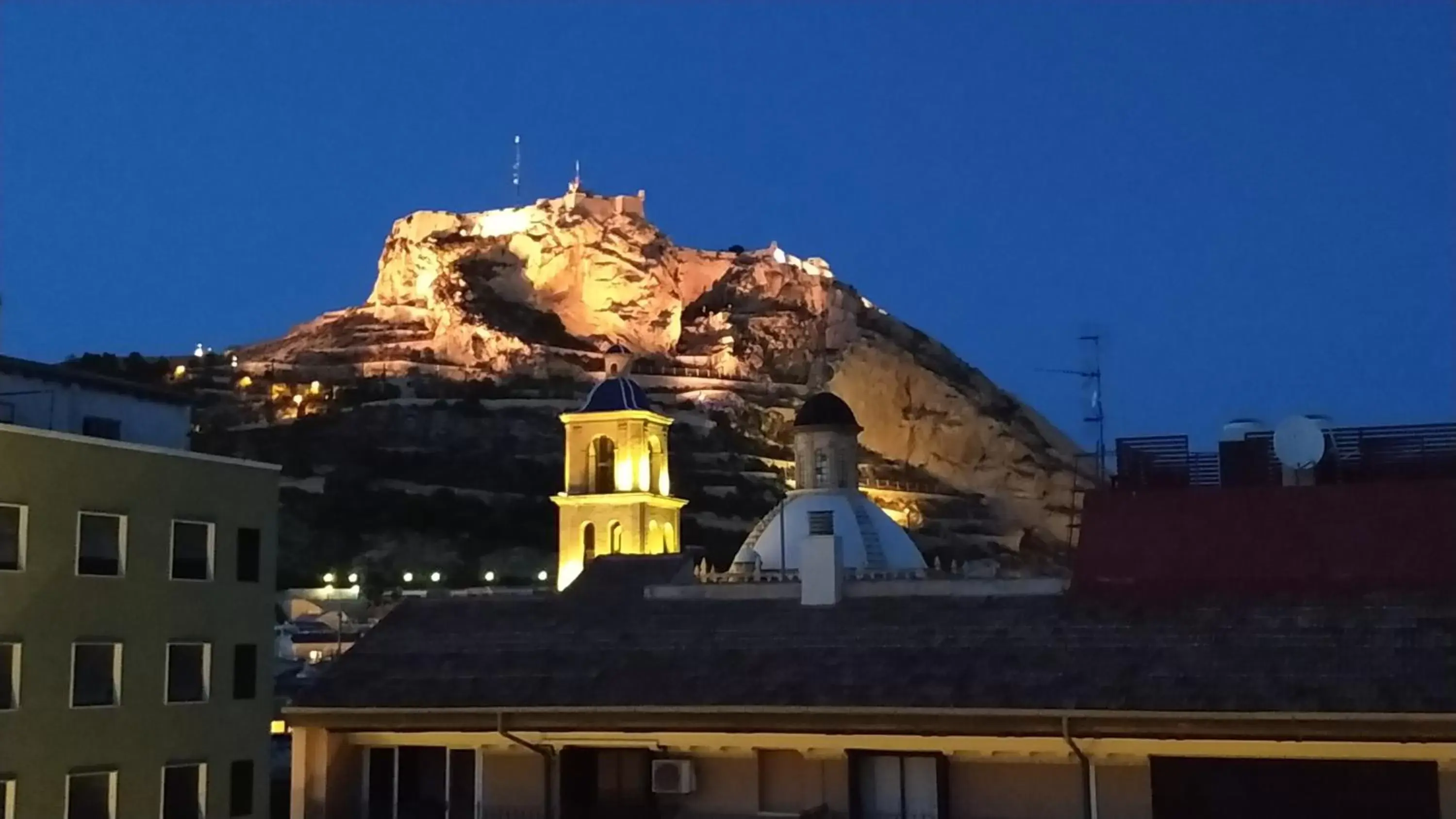 Sunset, Property Building in Mendez Nuñez Alicante