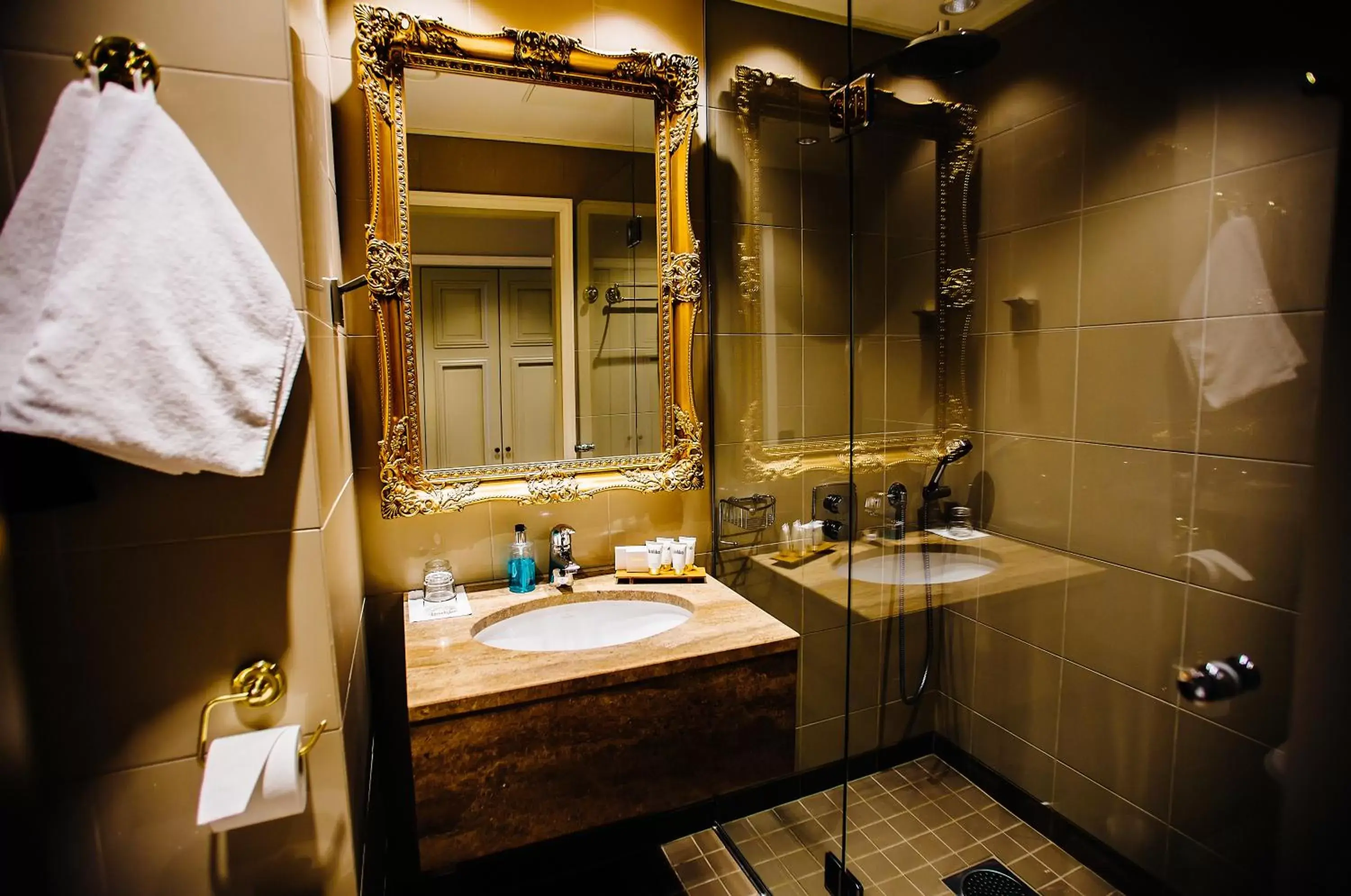 Bathroom in Hotel Haikko Manor & Spa