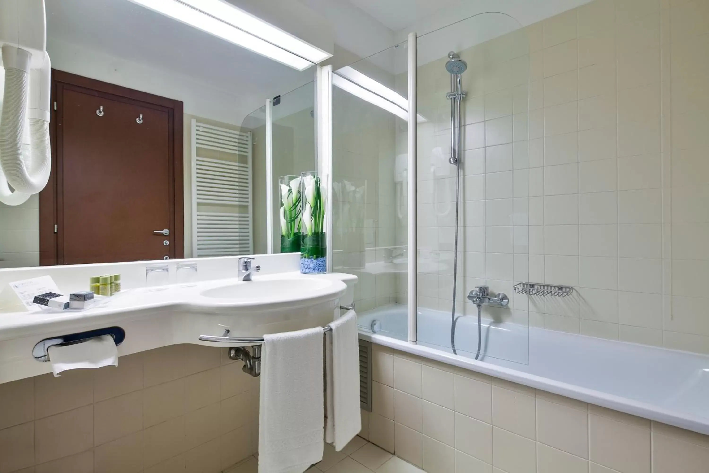 Shower, Bathroom in Eurostars Residenza Cannaregio
