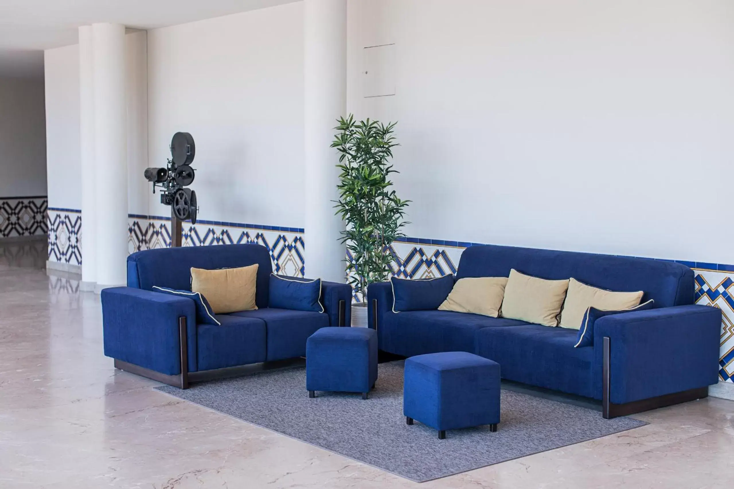Lobby or reception, Seating Area in Vilar Oporto Hotel
