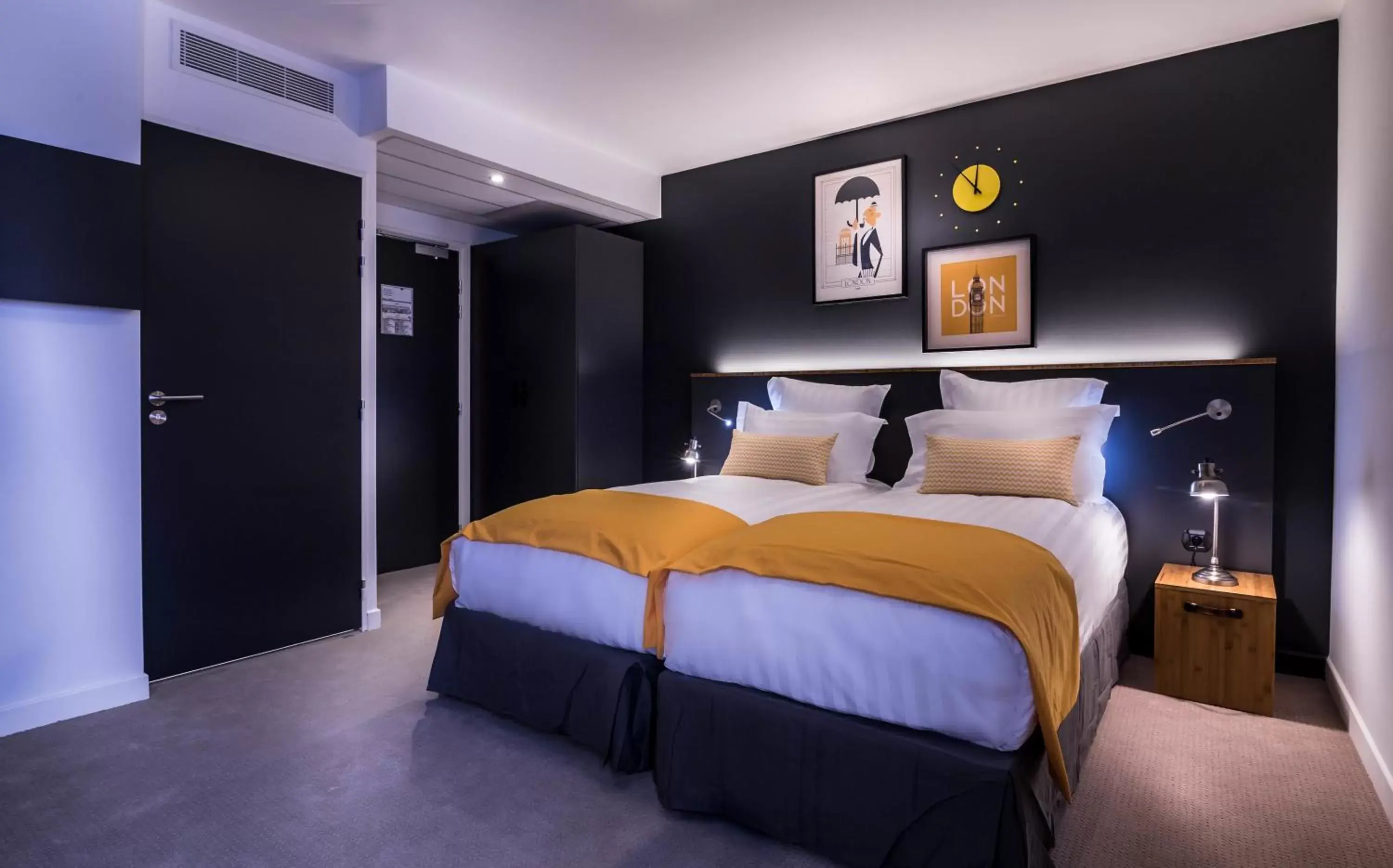 Bedroom, Room Photo in Best Western Plus Suitcase Paris La Défense