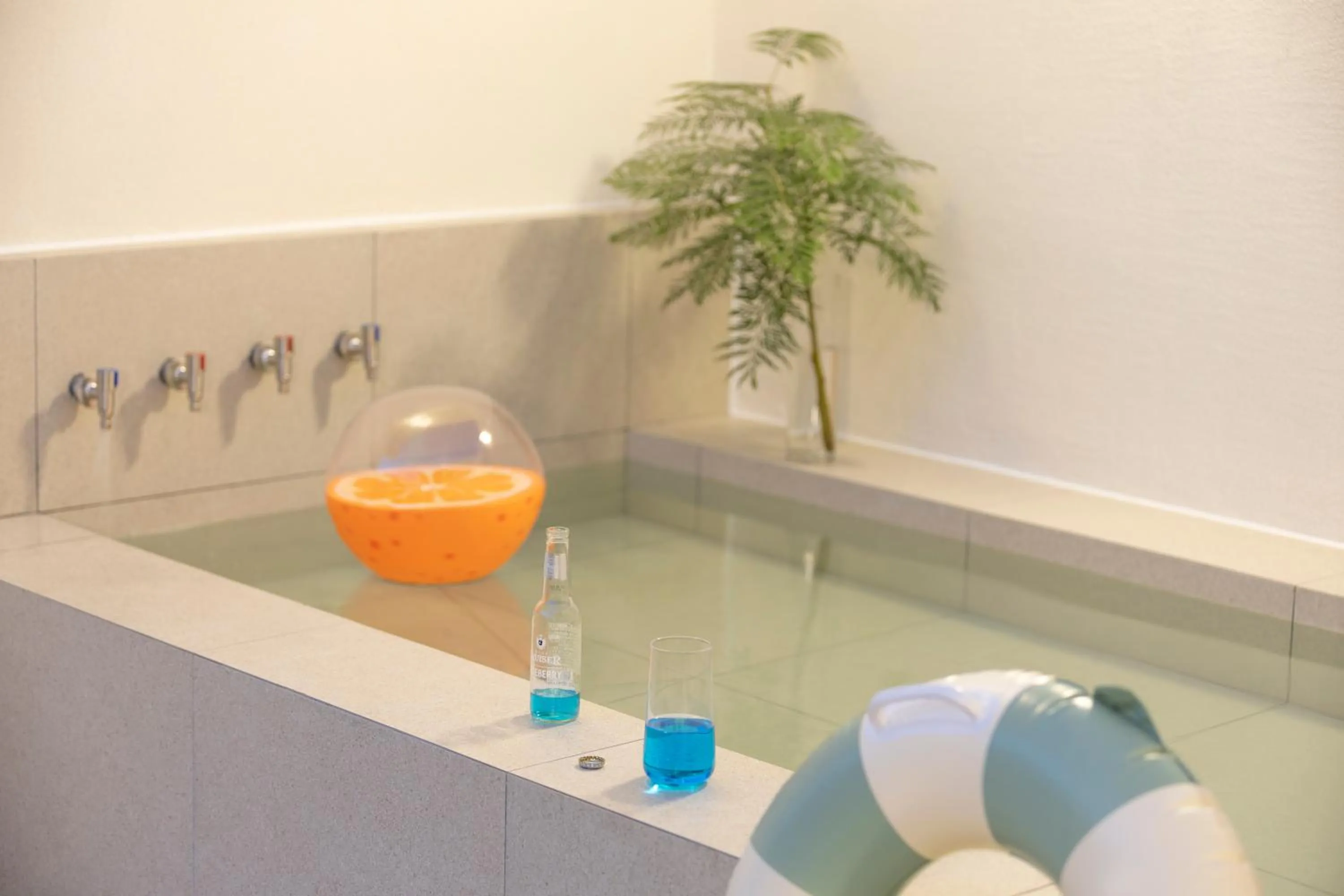 Hot Tub in Jjak Boutique Hotel