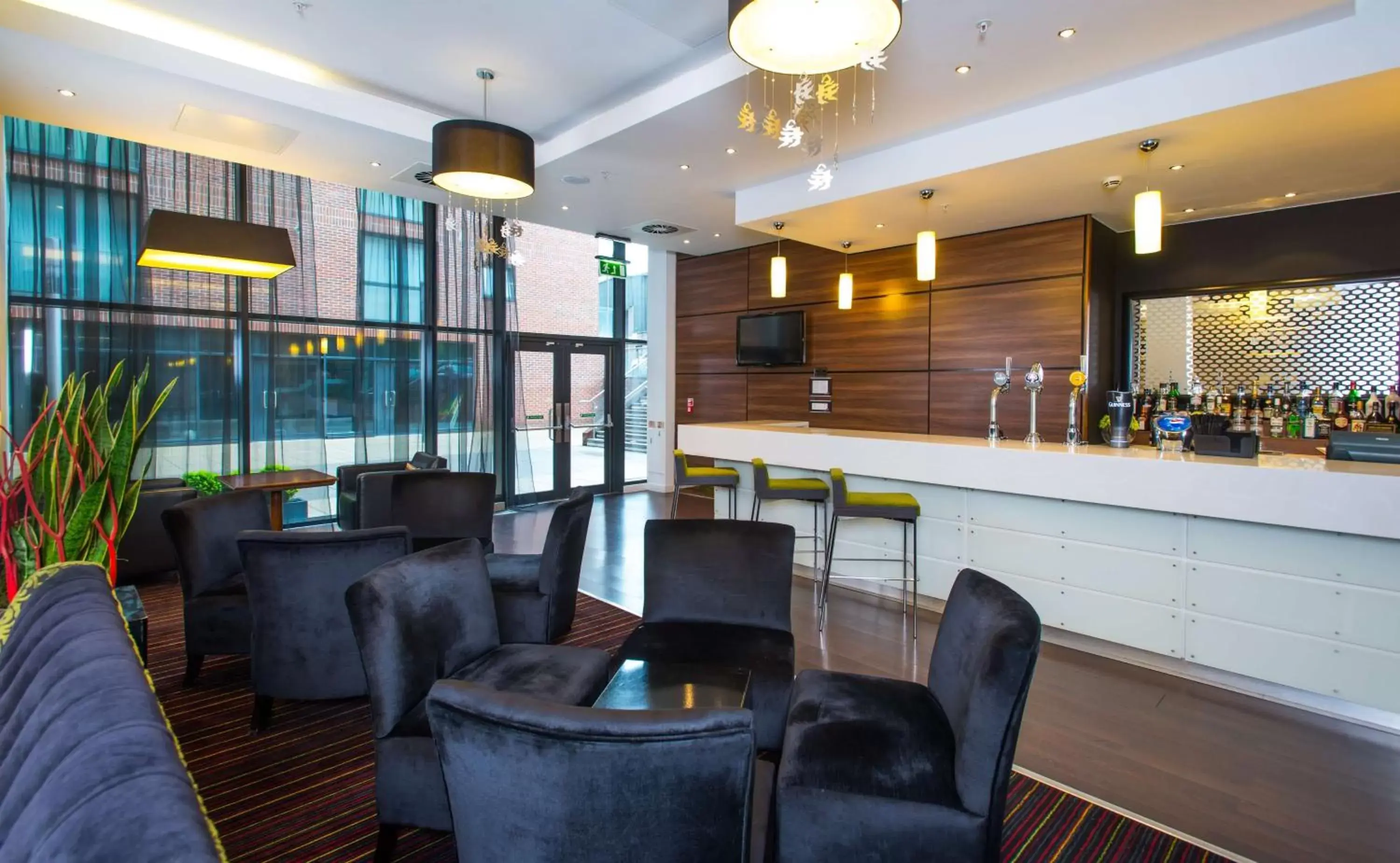 Lounge or bar in Hampton By Hilton Liverpool City Centre Lounge or bar in Hampton By Hilton Liverpool City Centre