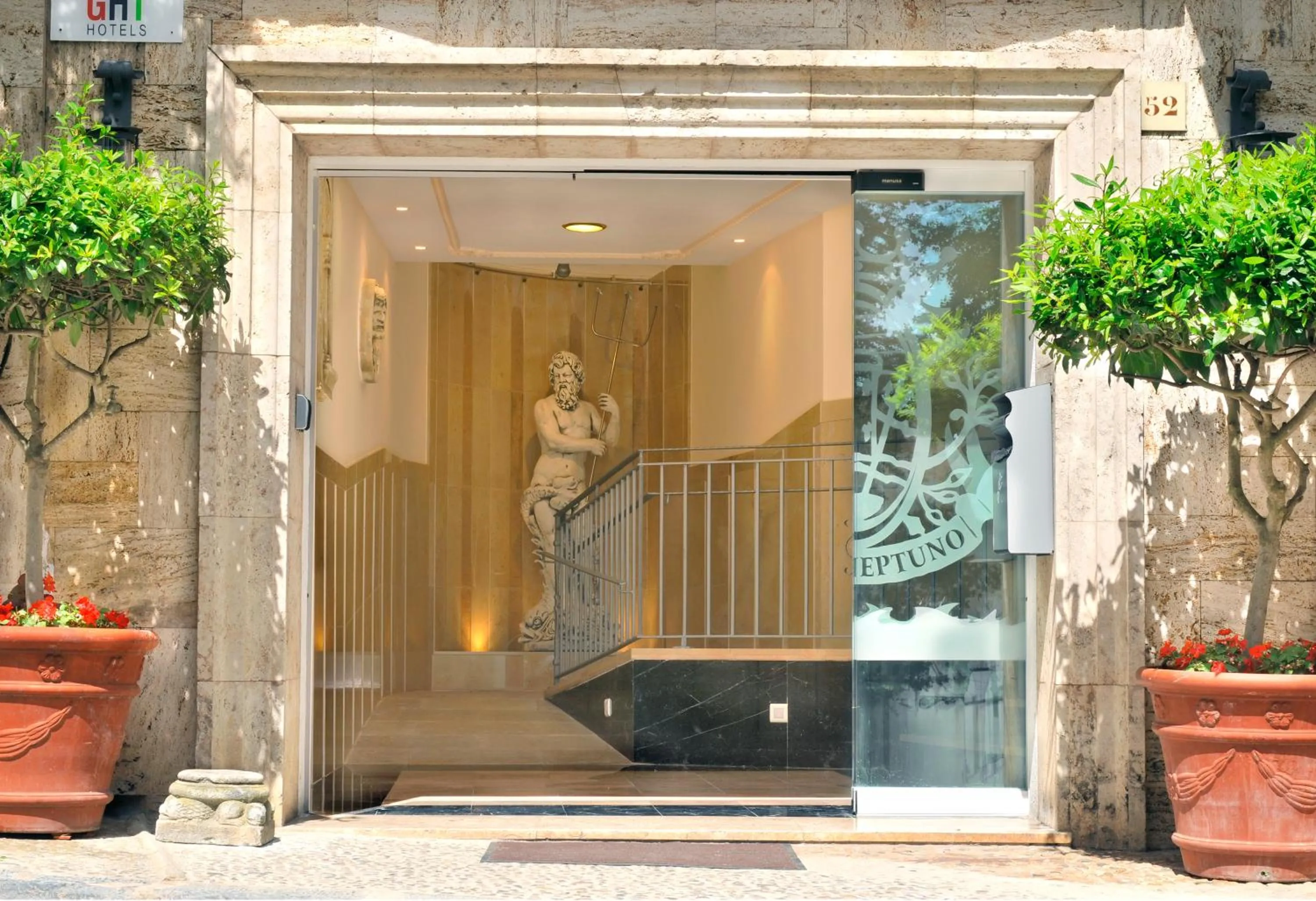 Facade/entrance in Hotel GHT Neptuno-Tossa & Venus SPA