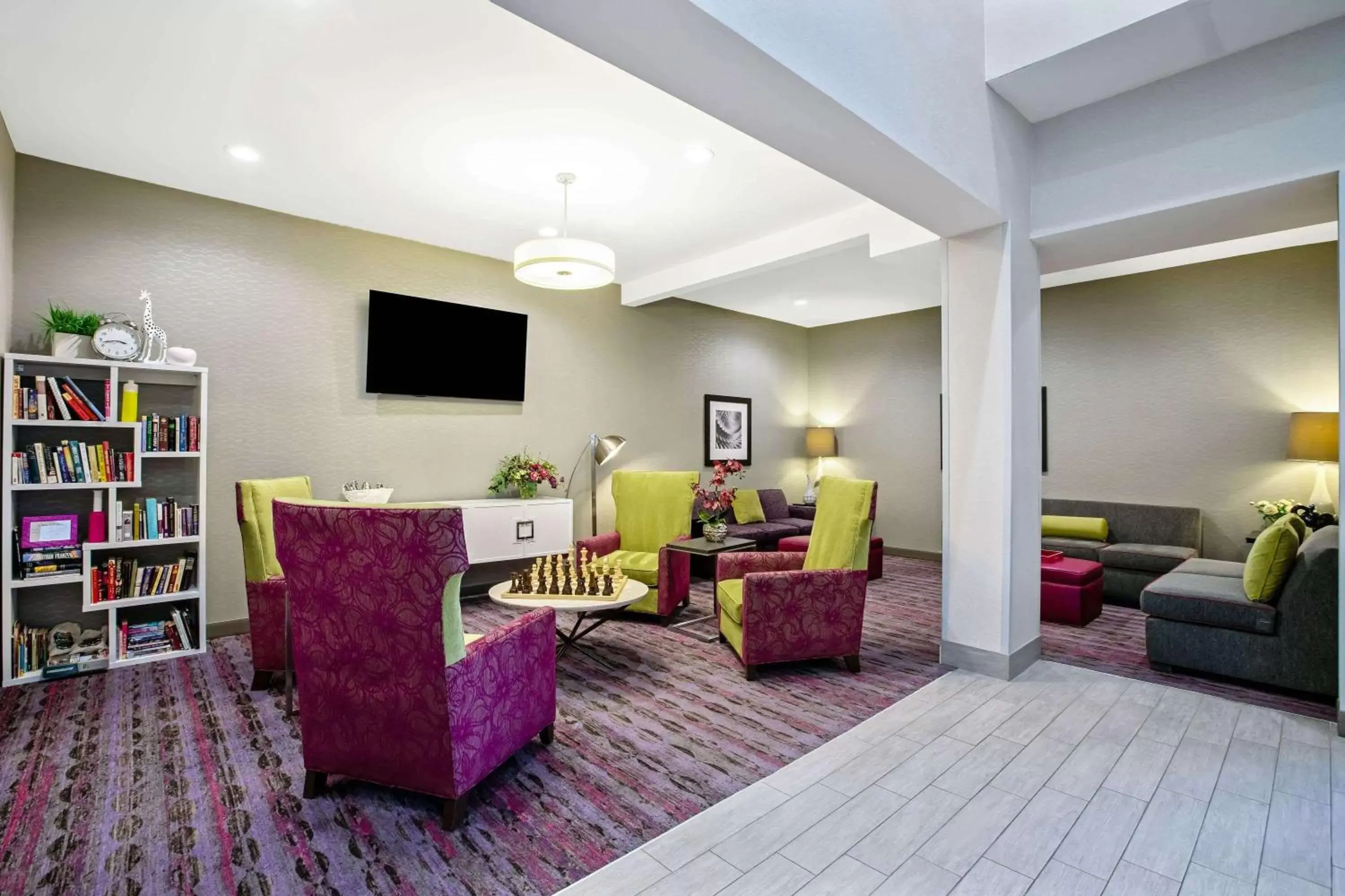 Lobby or reception, Seating Area in La Quinta by Wyndham Kearney