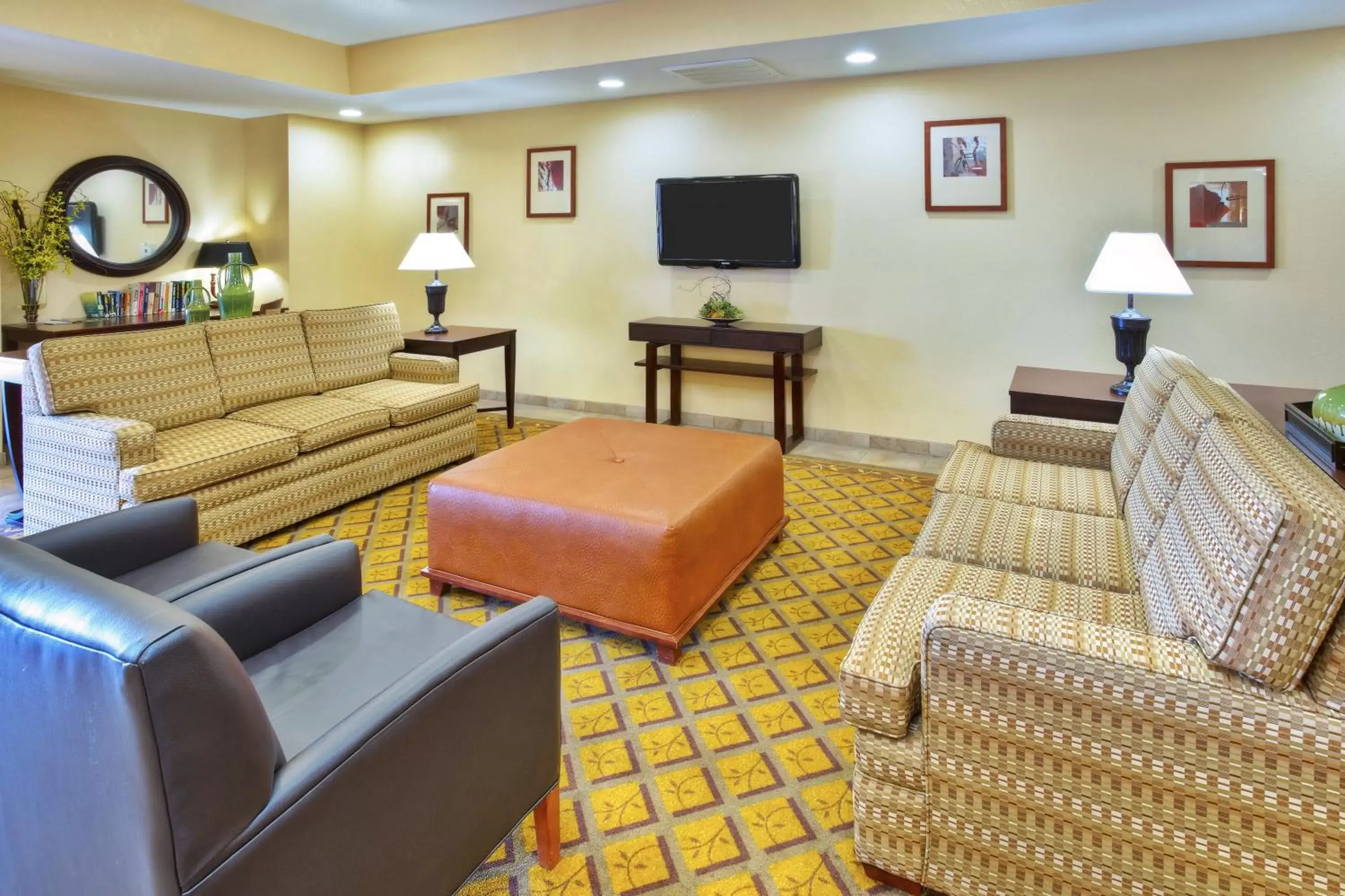Lobby or reception, Seating Area in Candlewood Suites Fort Stockton, an IHG Hotel