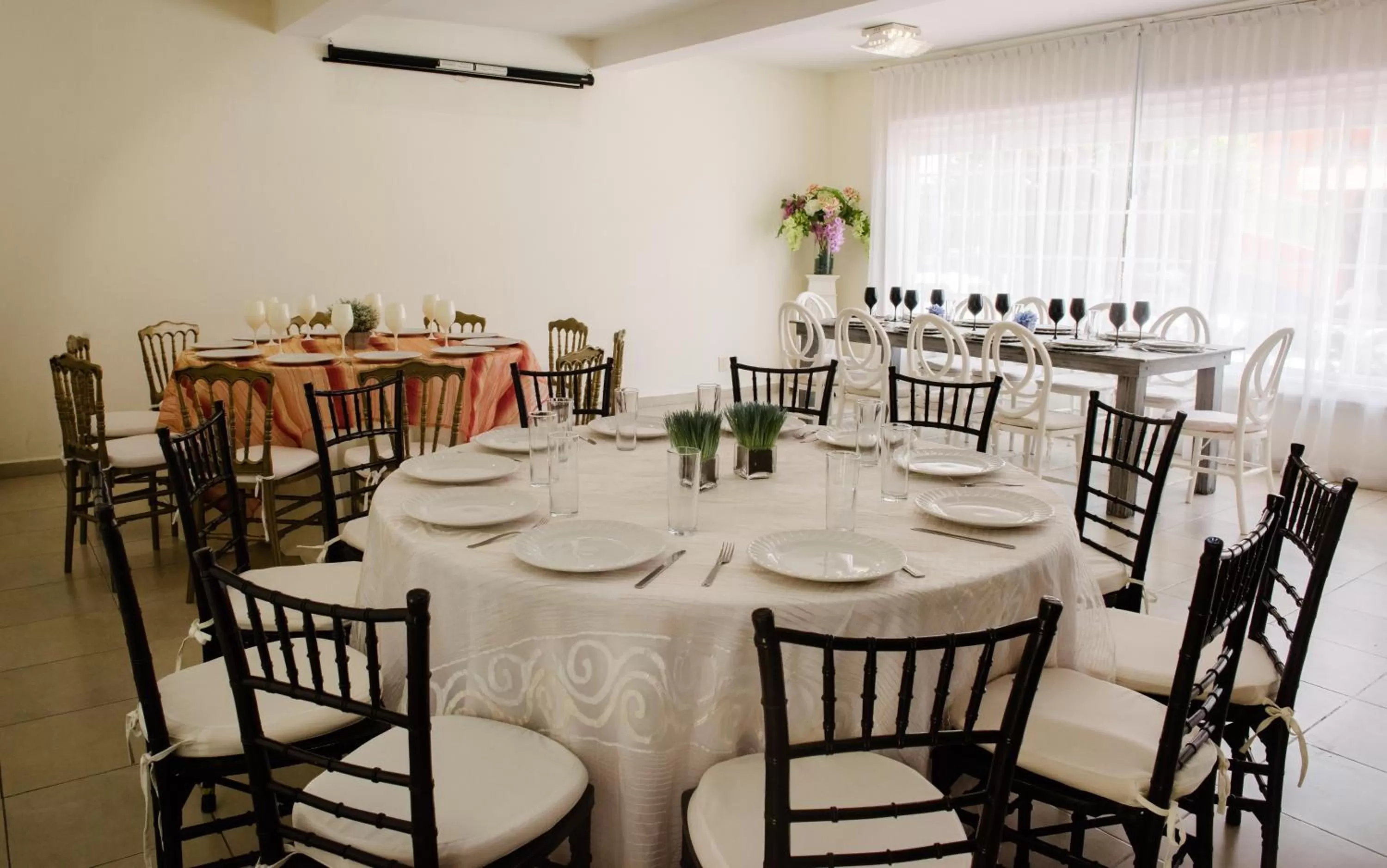 Banquet/Function facilities in Hotel San Miguel, en el Centro - Desayuno Incluido