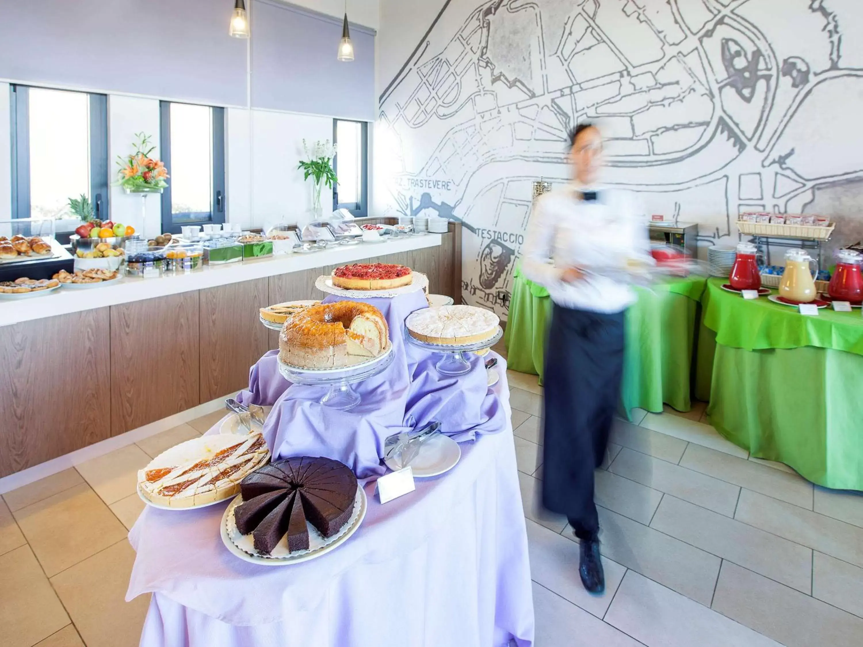 Restaurant/places to eat in Ibis Styles Roma Eur