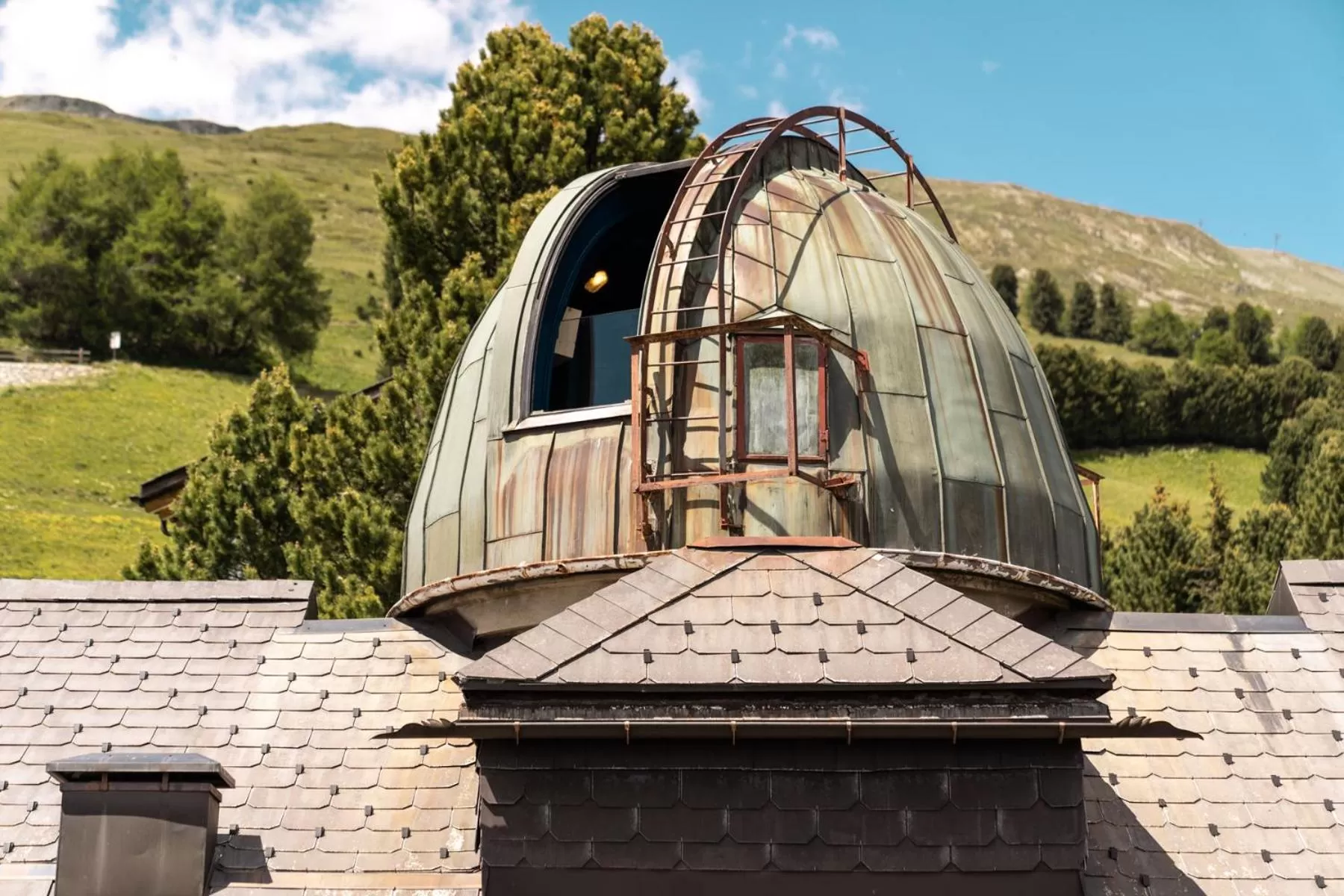 Bird's eye view, Property Building in Sternwarte by Randolins