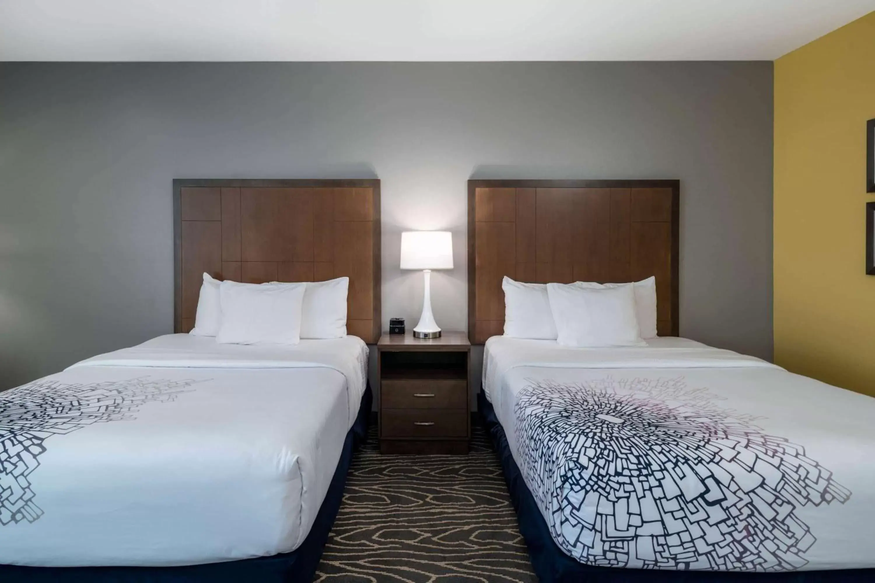 Photo of the whole room, Bed in La Quinta Inn & Suites by Wyndham Tifton Photo of the whole room, Bed in La Quinta Inn & Suites by Wyndham Tifton