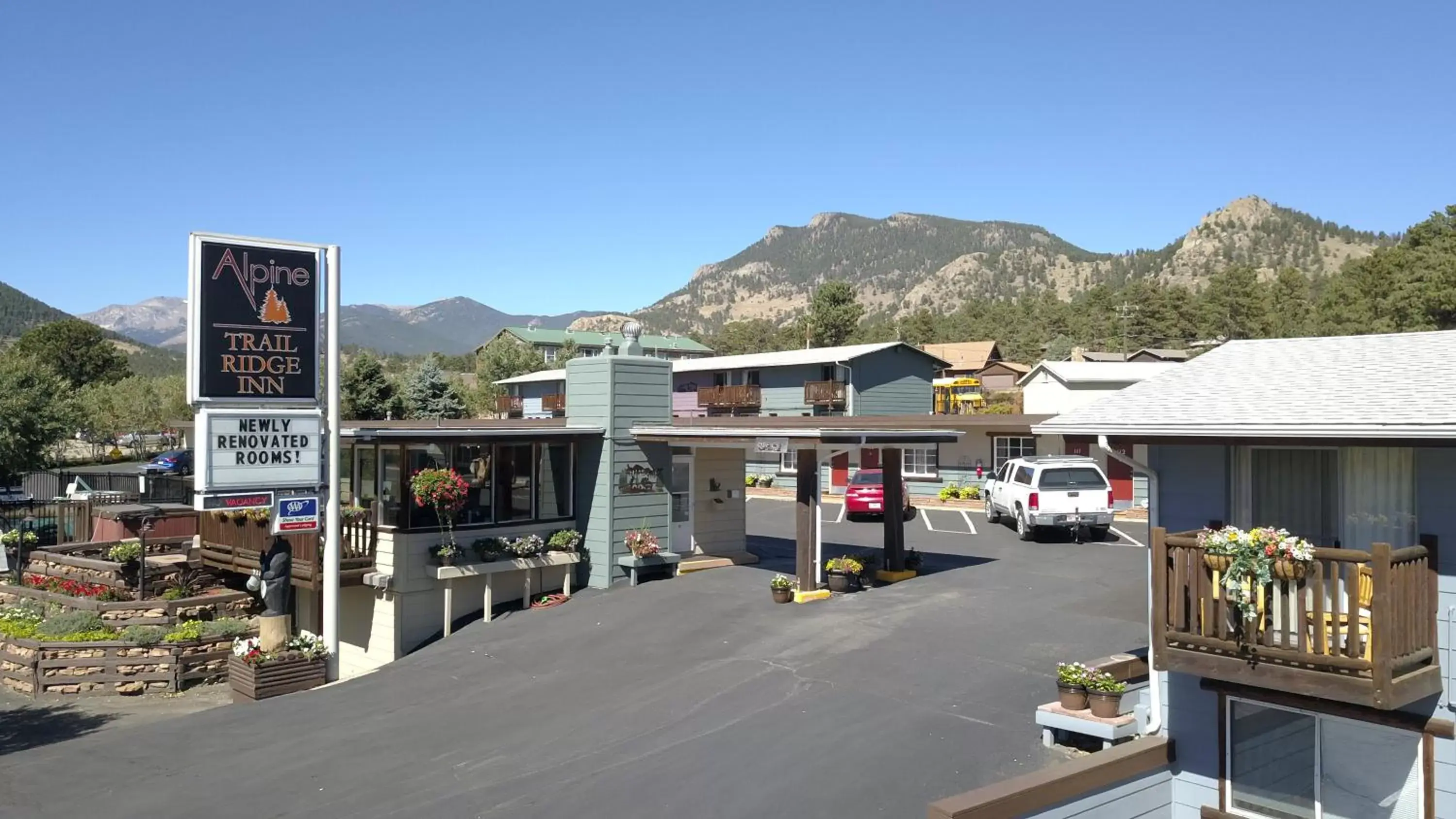 Patio in Alpine Trail Ridge Inn