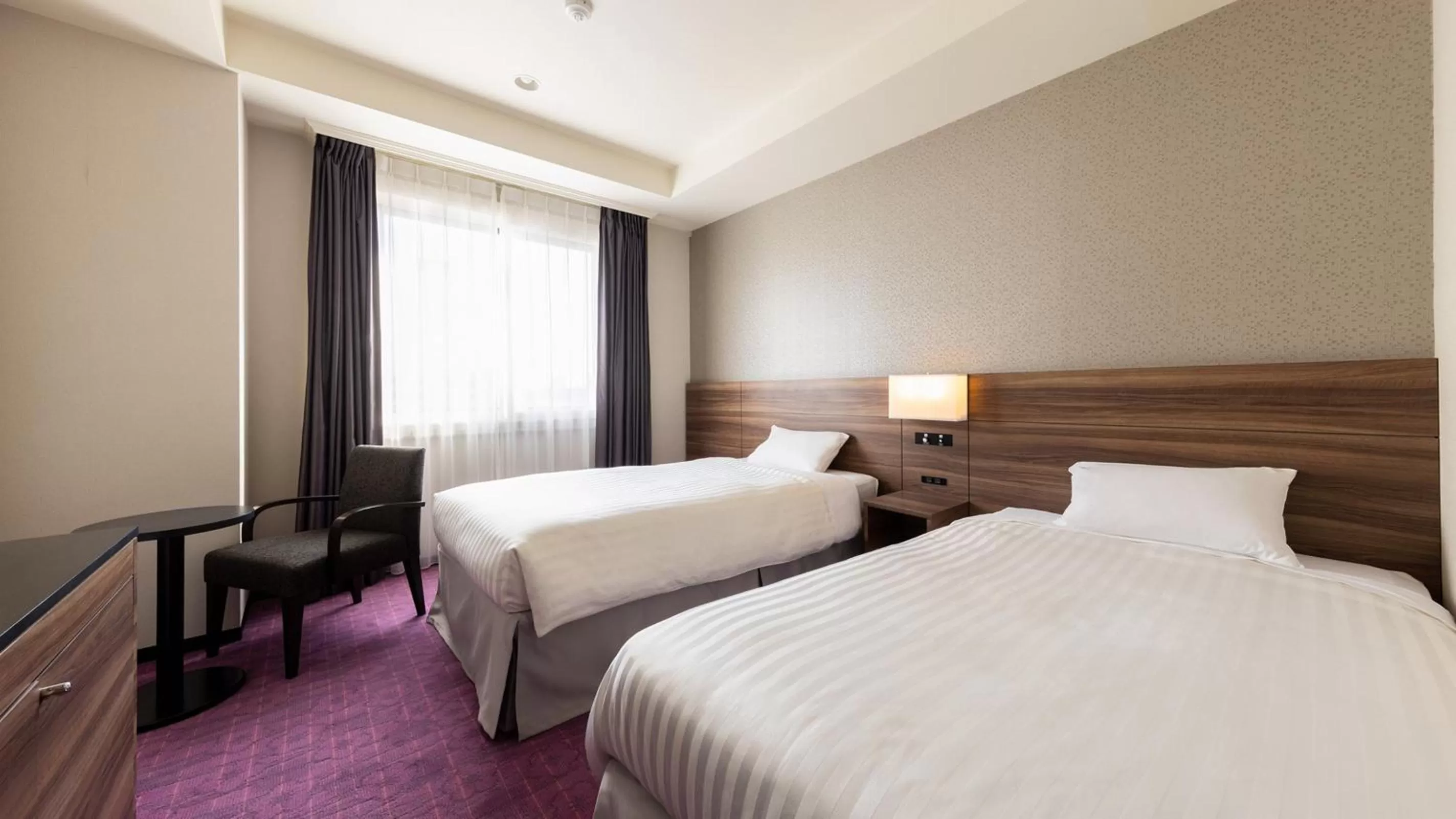 Bed in JR-East Hotel Mets Mito