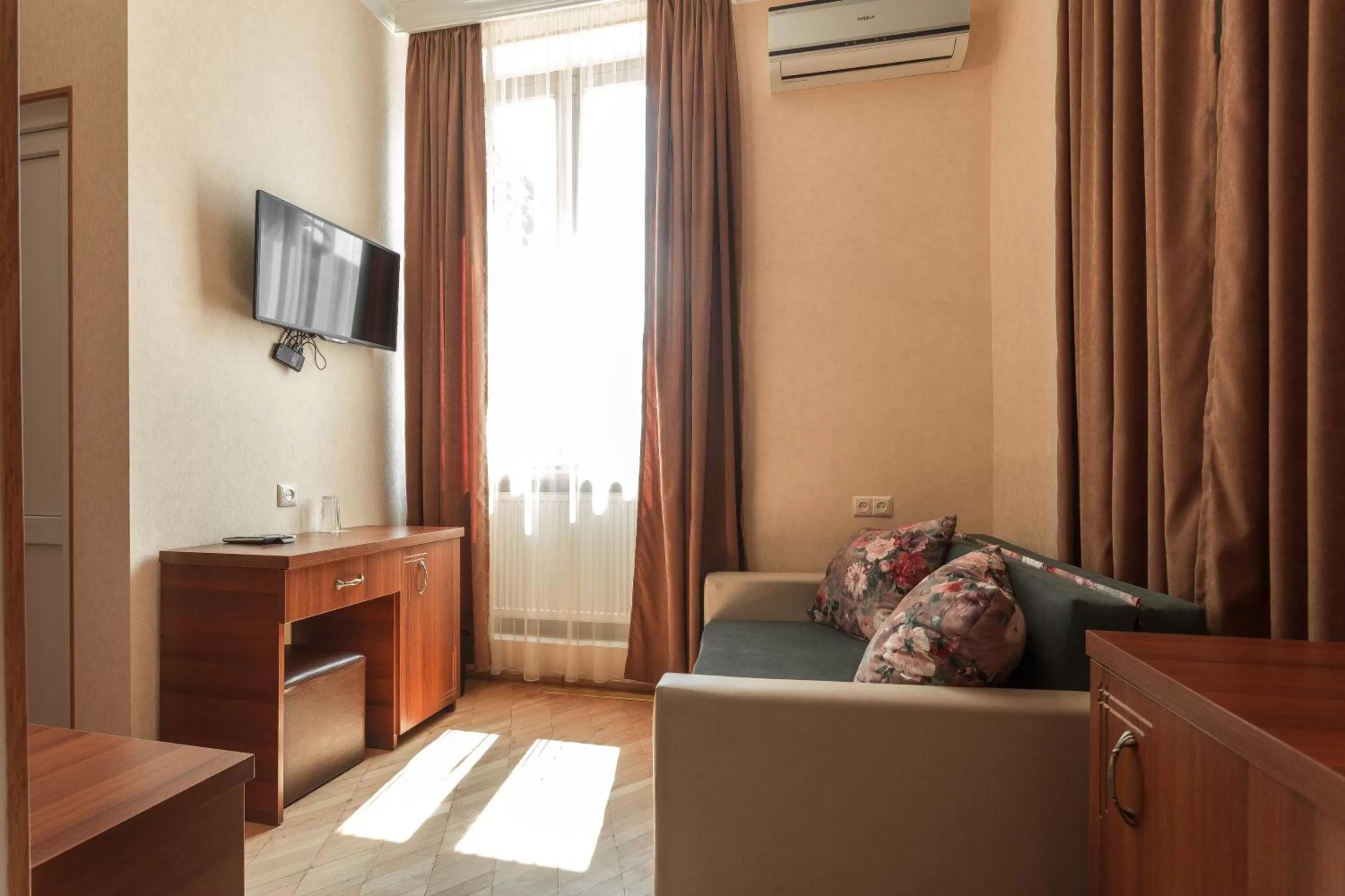 TV and multimedia in Heyvany