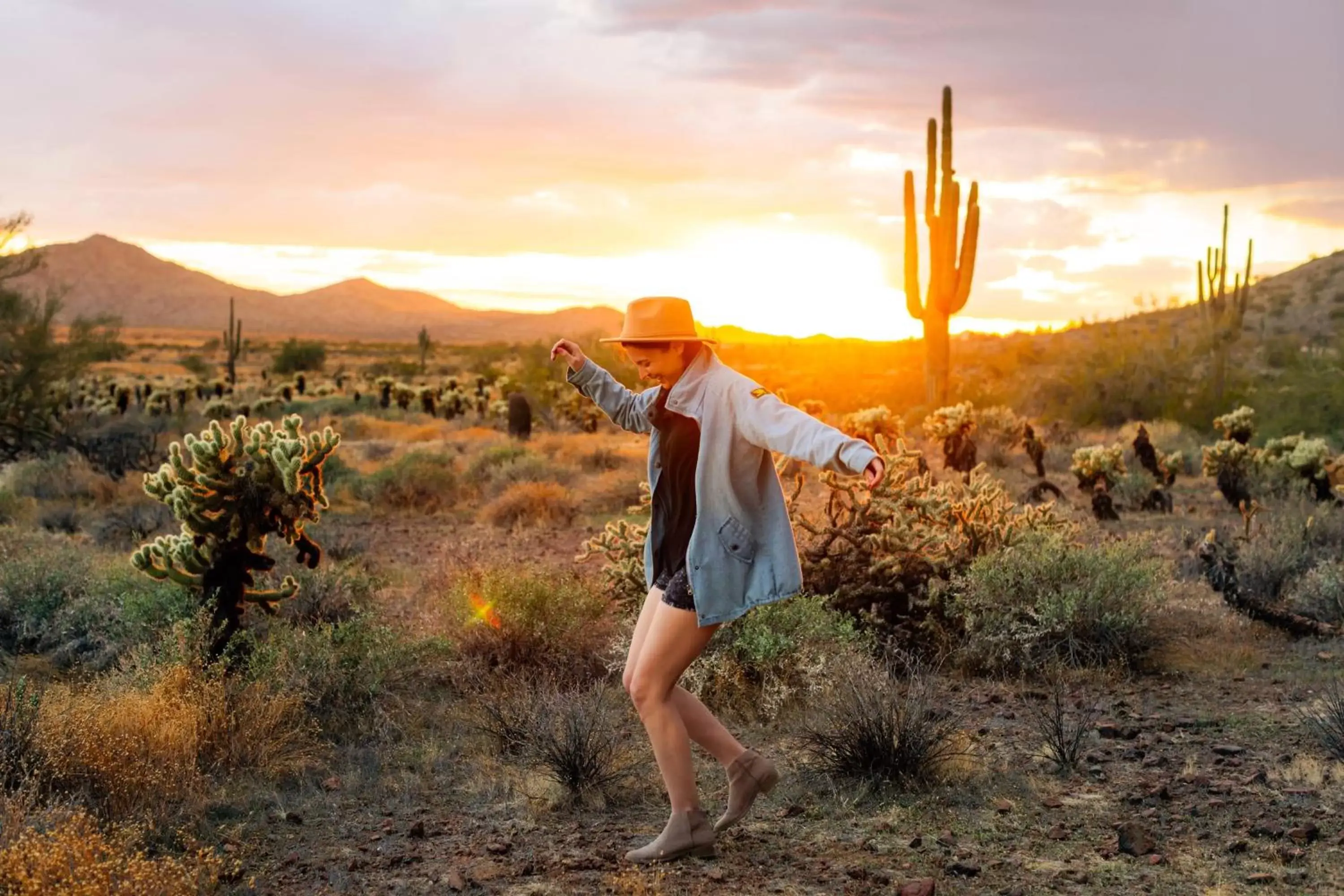 Hiking, Sunrise/Sunset in JW Marriott Phoenix Desert Ridge Resort & Spa