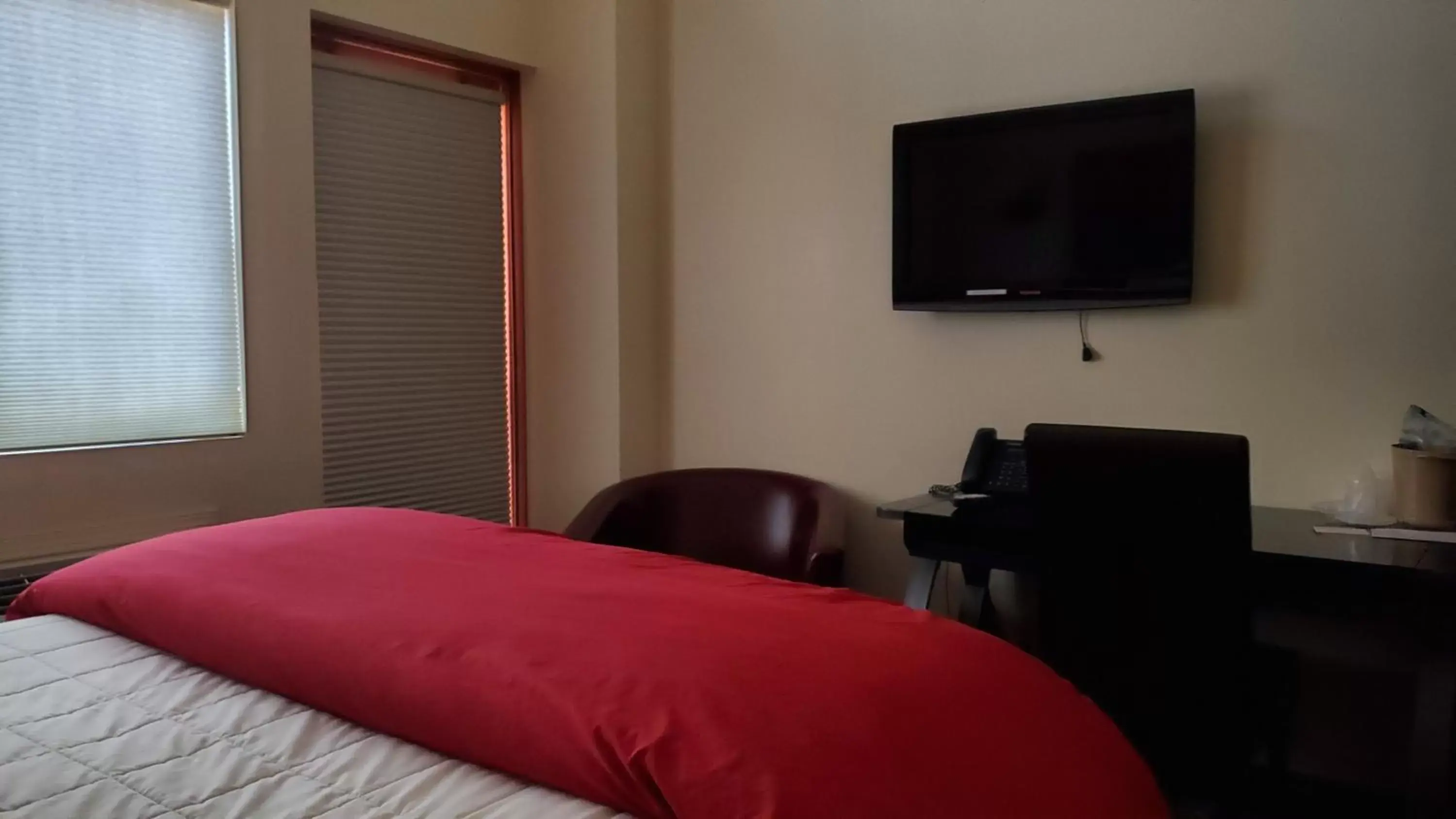 Bedroom, Bed in Lowell Inn