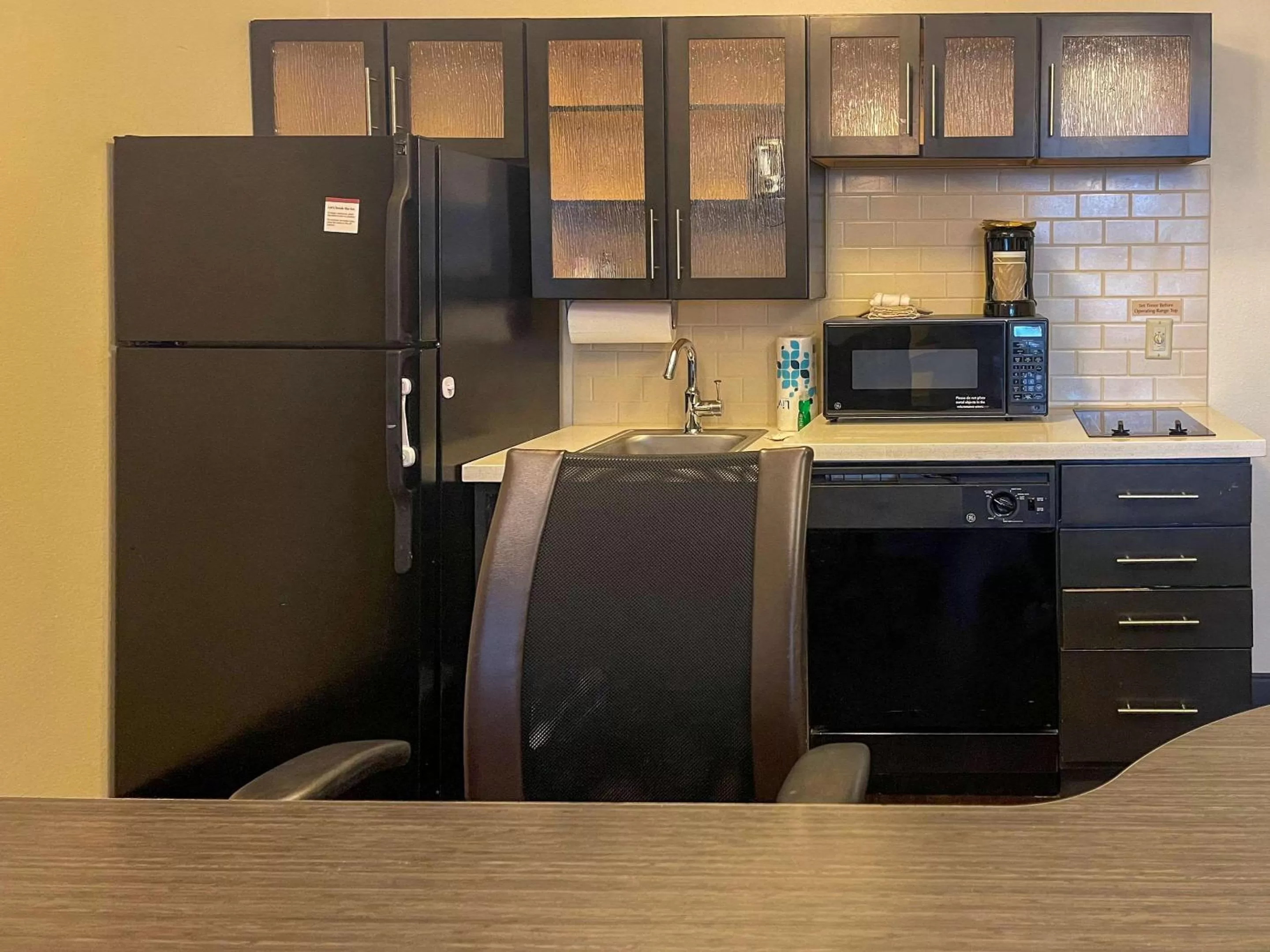 Kitchen or kitchenette in MainStay Suites - Wichita NE