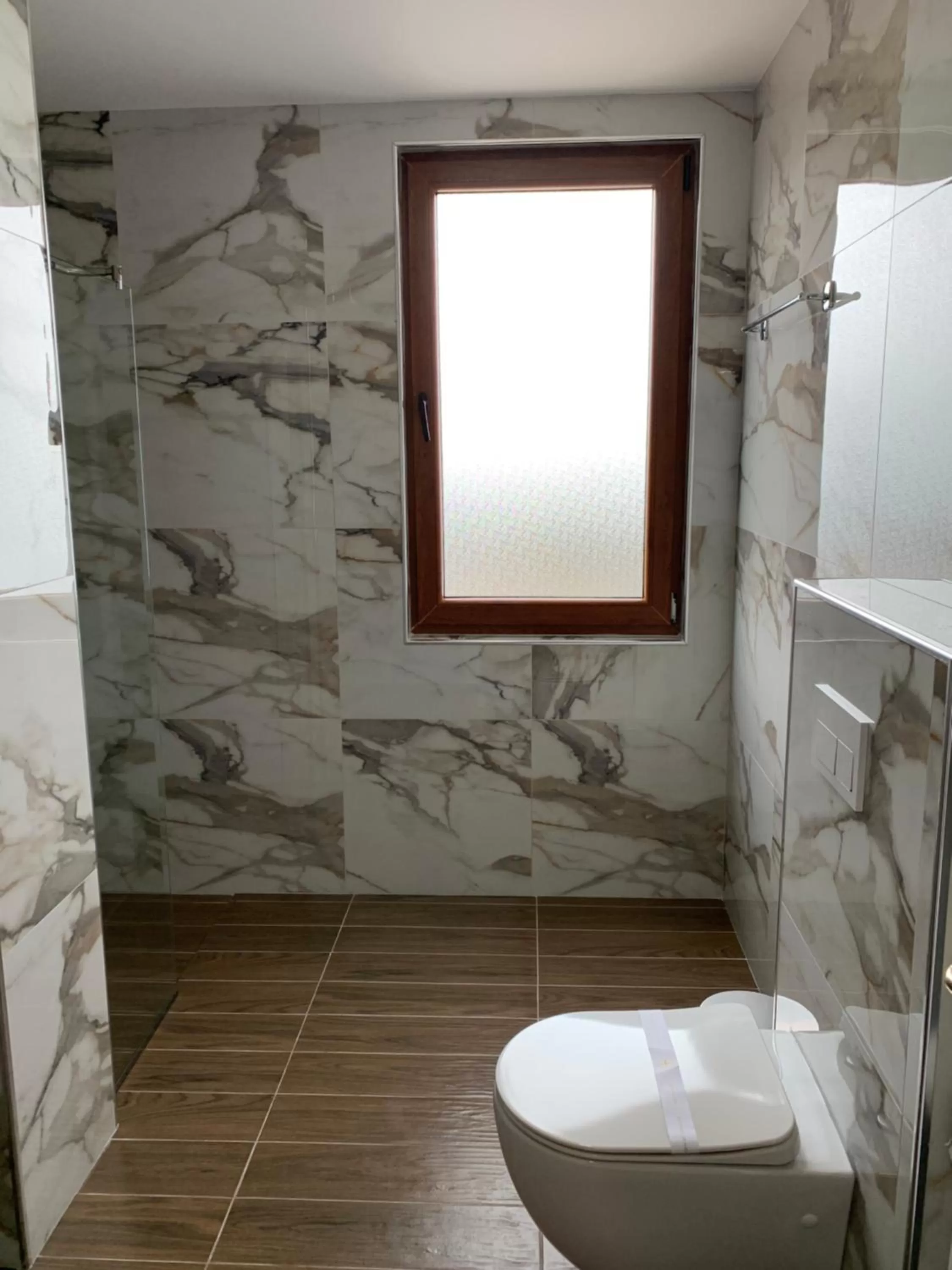 Bathroom in Grand Hotel Pogradec