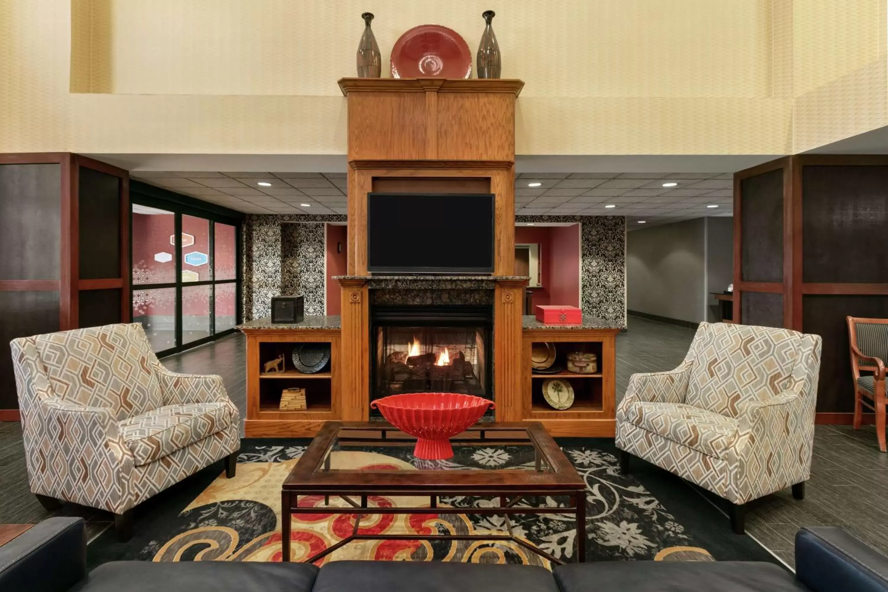 Lobby or reception, Seating Area in Hampton Inn & Suites Lawton