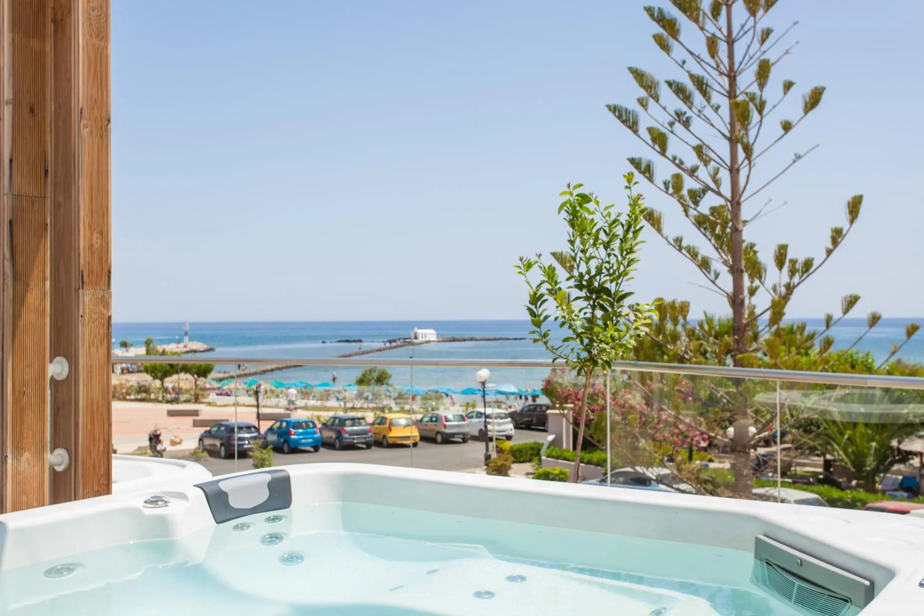 Hot Tub in Georgioupolis Beach Hotel