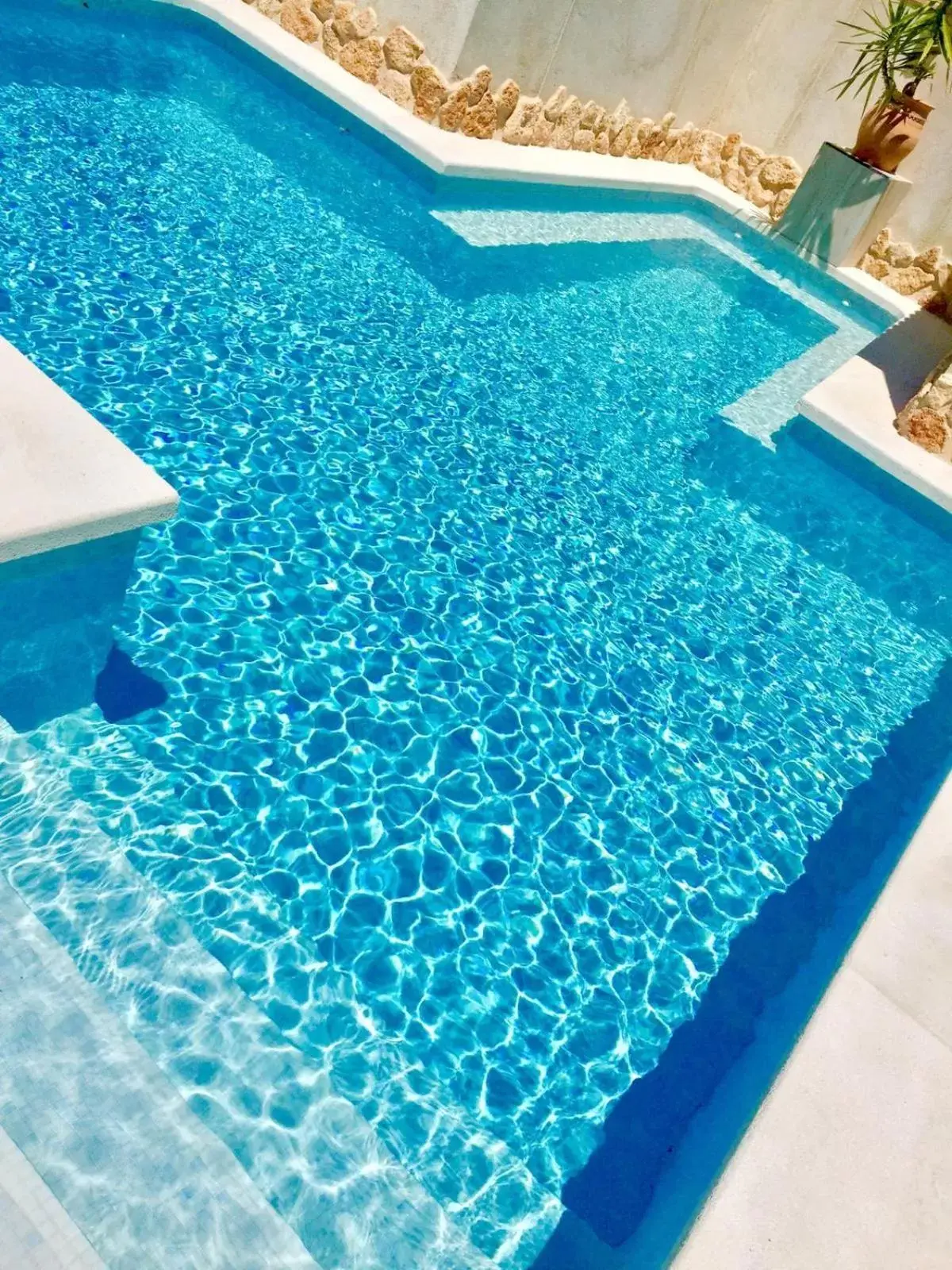 Swimming Pool in Hotel Rural Sisapo