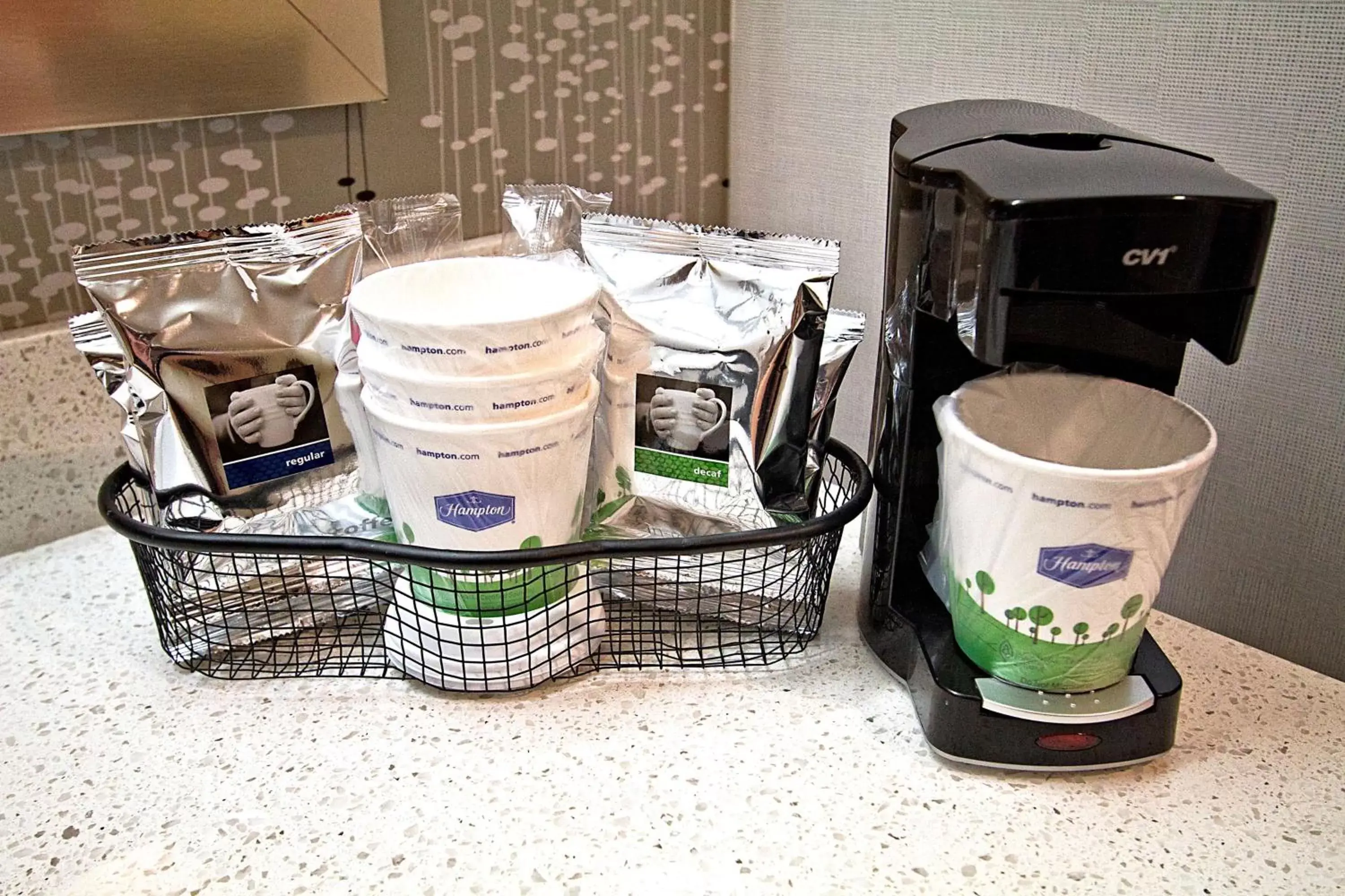 King Room with Sofa Bed - Non-Smoking in Hampton Inn Cookeville King Room with Sofa Bed - Non-Smoking in Hampton Inn Cookeville