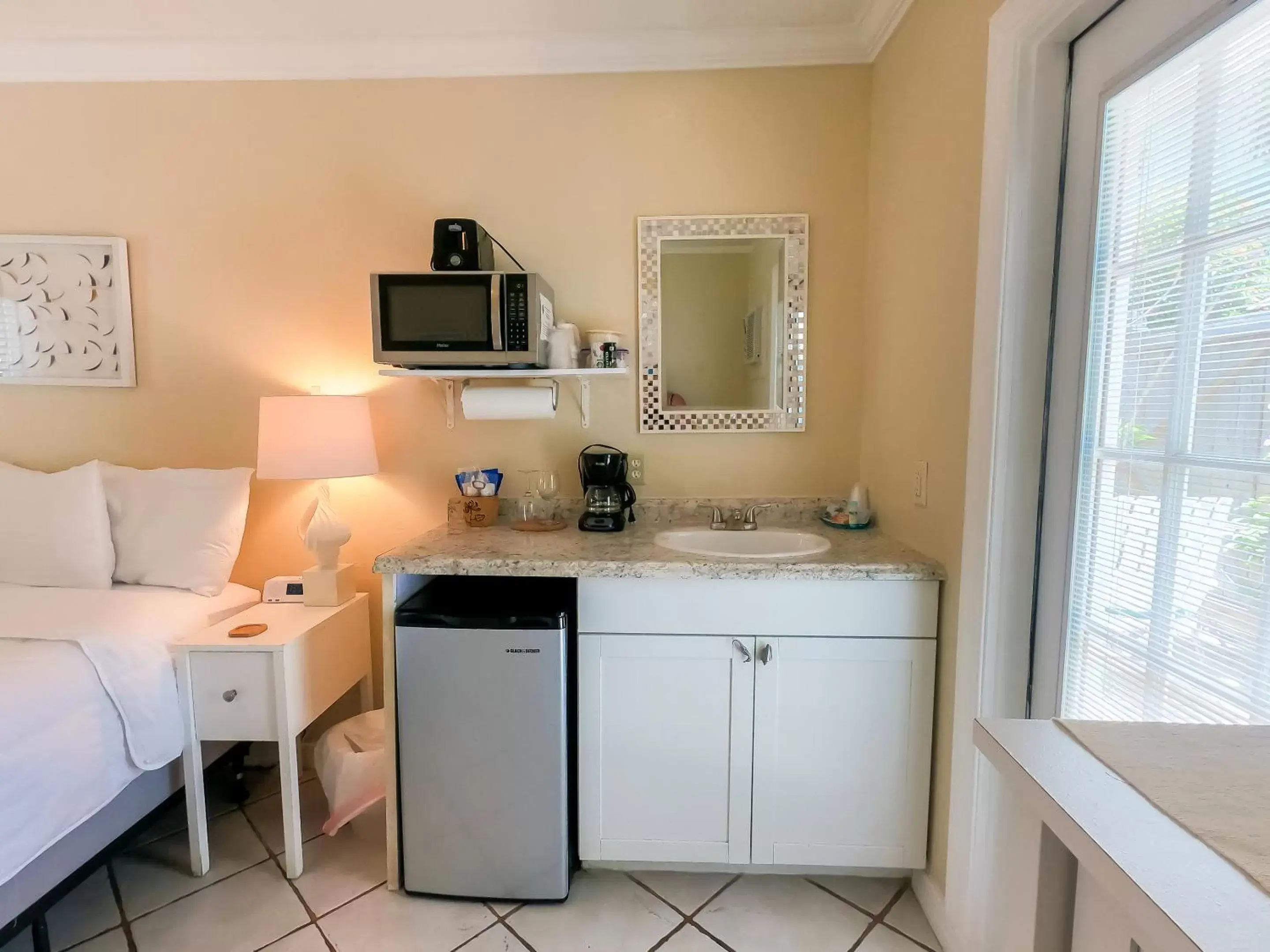 Kitchen/Kitchenette in Haley's at Anna Maria Island Inn